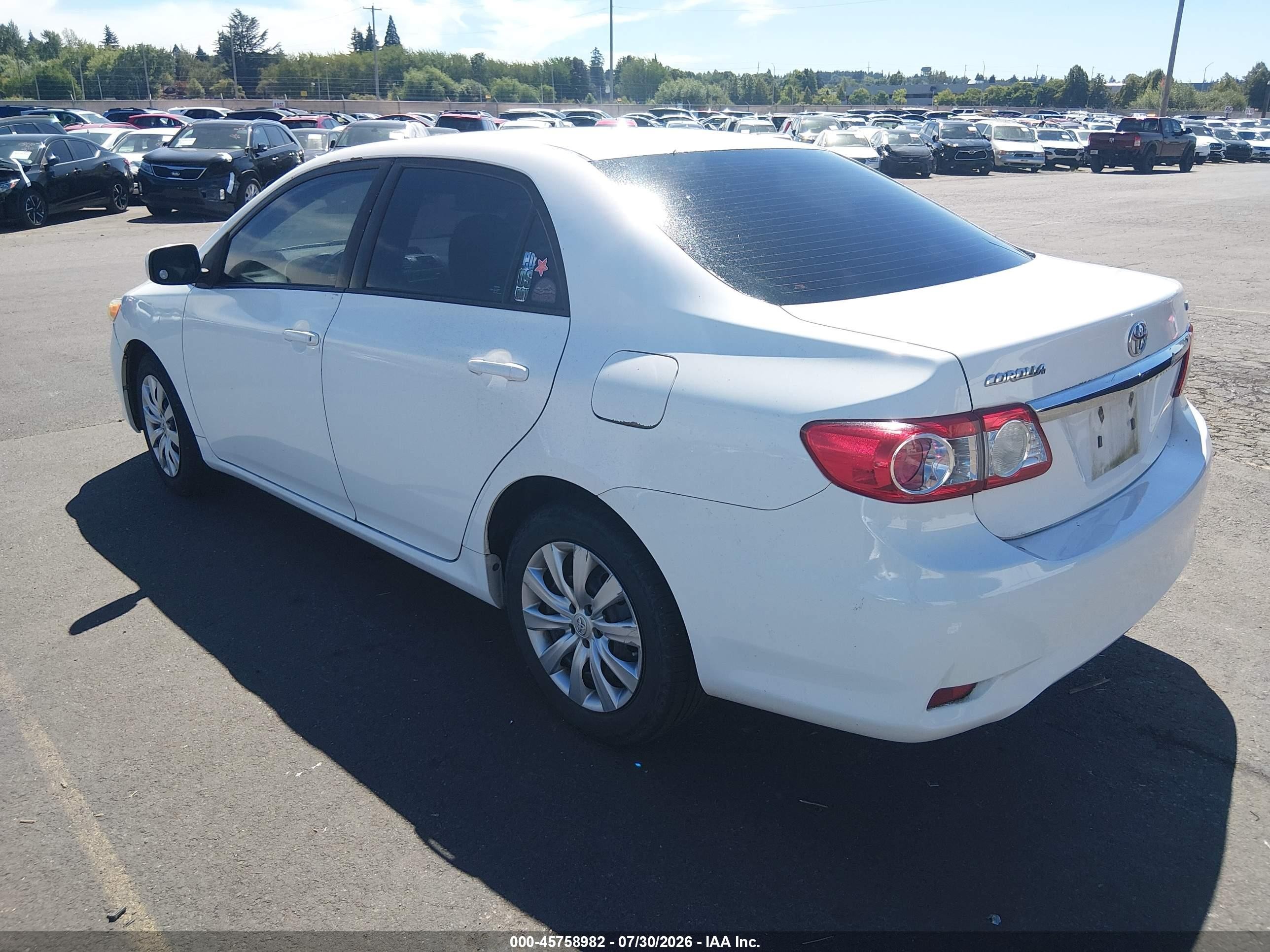 2012 Toyota Corolla Le White vin: 5YFBU4EE2CP046173