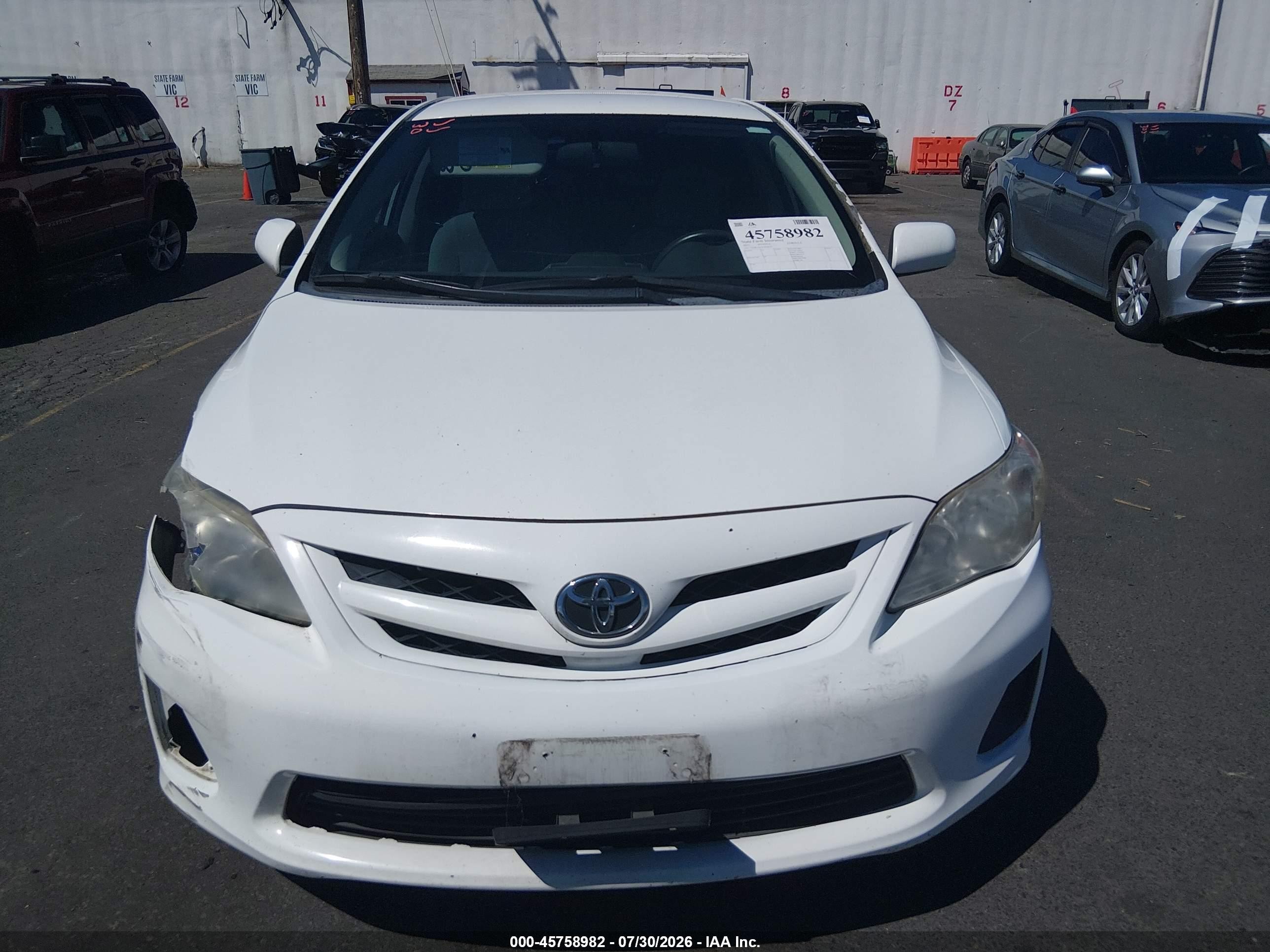 2012 Toyota Corolla Le White vin: 5YFBU4EE2CP046173