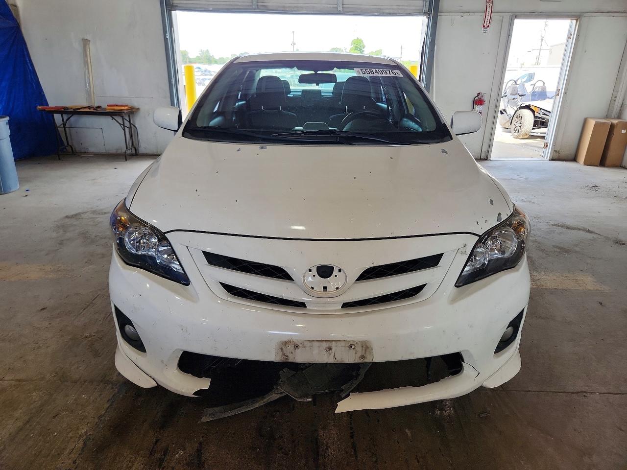 2012 Toyota Corolla S White vin: 5YFBU4EE2CP057545