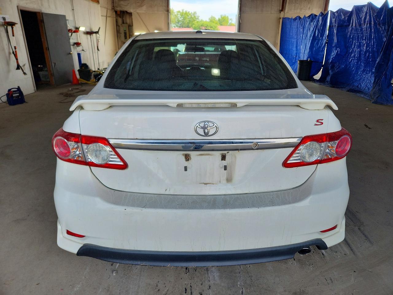 2012 Toyota Corolla S White vin: 5YFBU4EE2CP057545