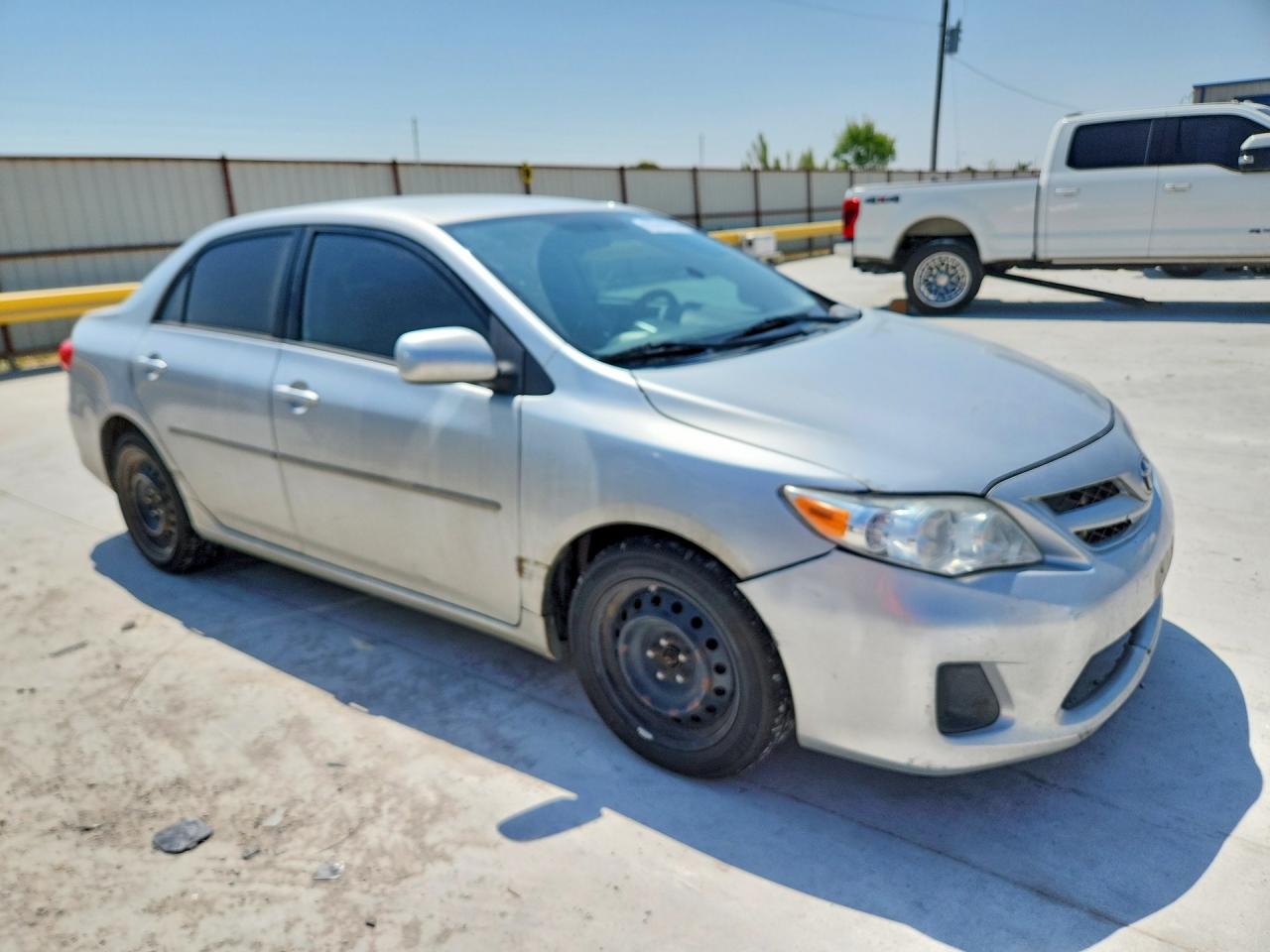 2012 Toyota Corolla Le Silver vin: 5YFBU4EE2CP062910
