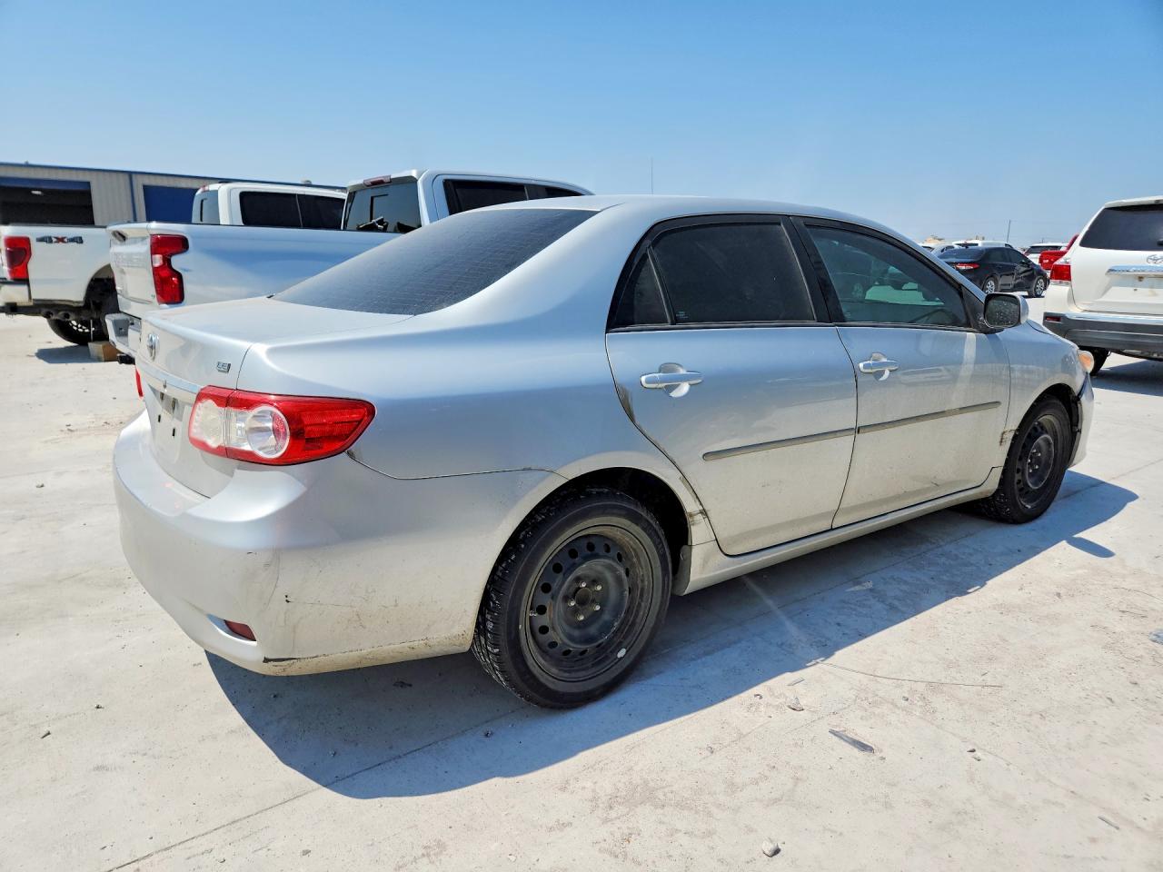 2012 Toyota Corolla Le Silver vin: 5YFBU4EE2CP062910