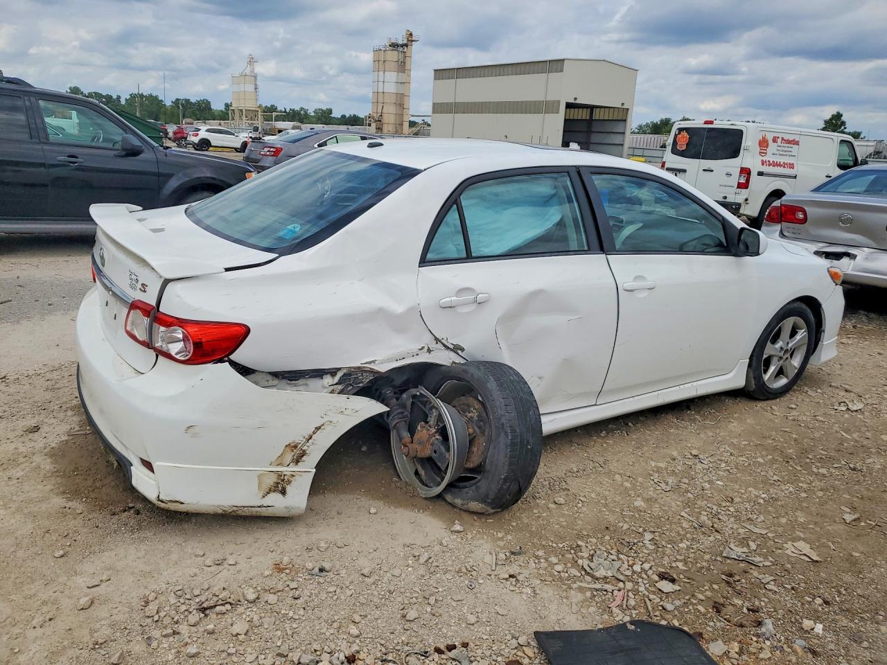 2012 Toyota Corolla S Белый vin: 5YFBU4EE2CP068125