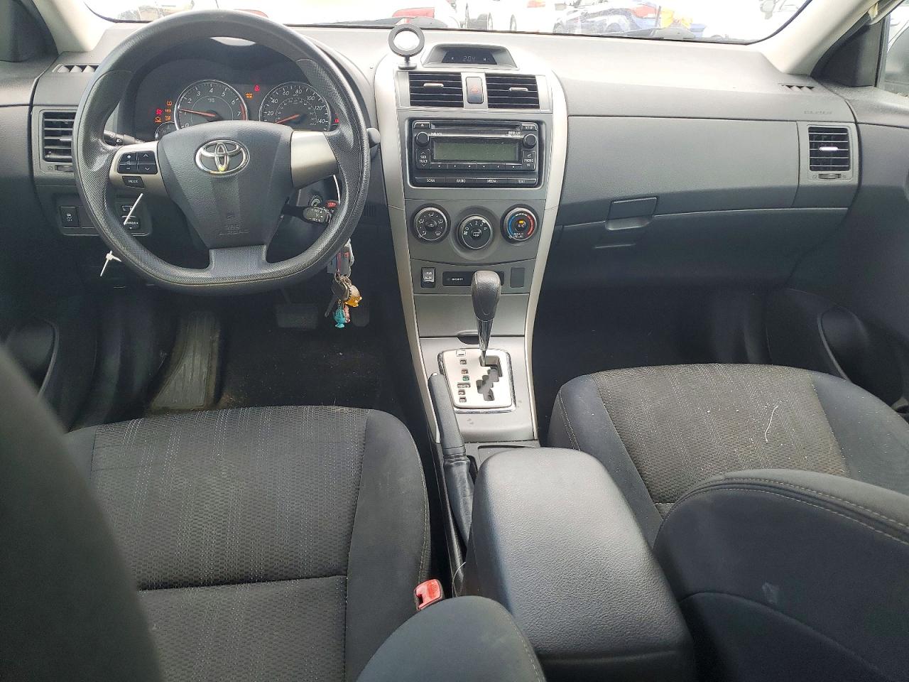 2012 Toyota Corolla S Белый vin: 5YFBU4EE2CP068125