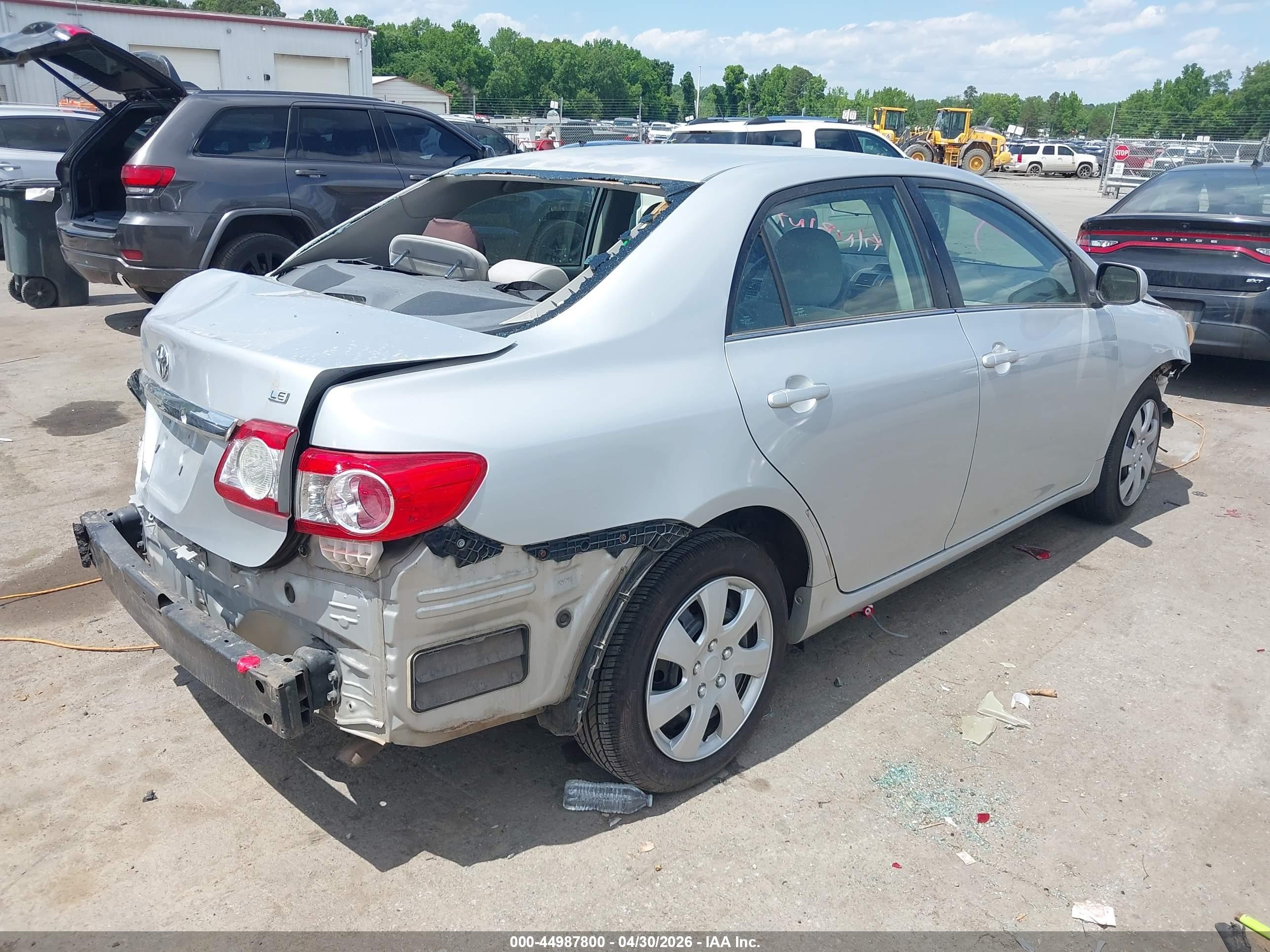 2013 Toyota Corolla Le Silver vin: 5YFBU4EE2DP084441