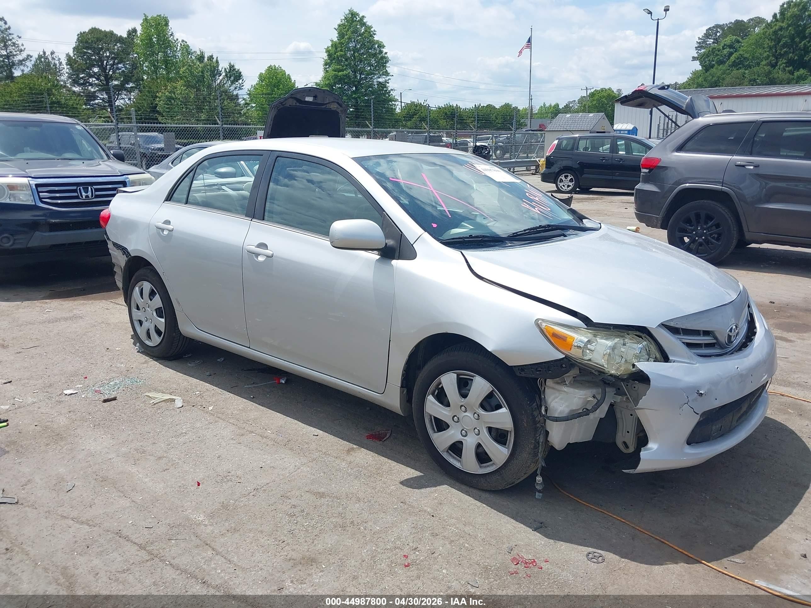 2013 Toyota Corolla Le Silver vin: 5YFBU4EE2DP084441