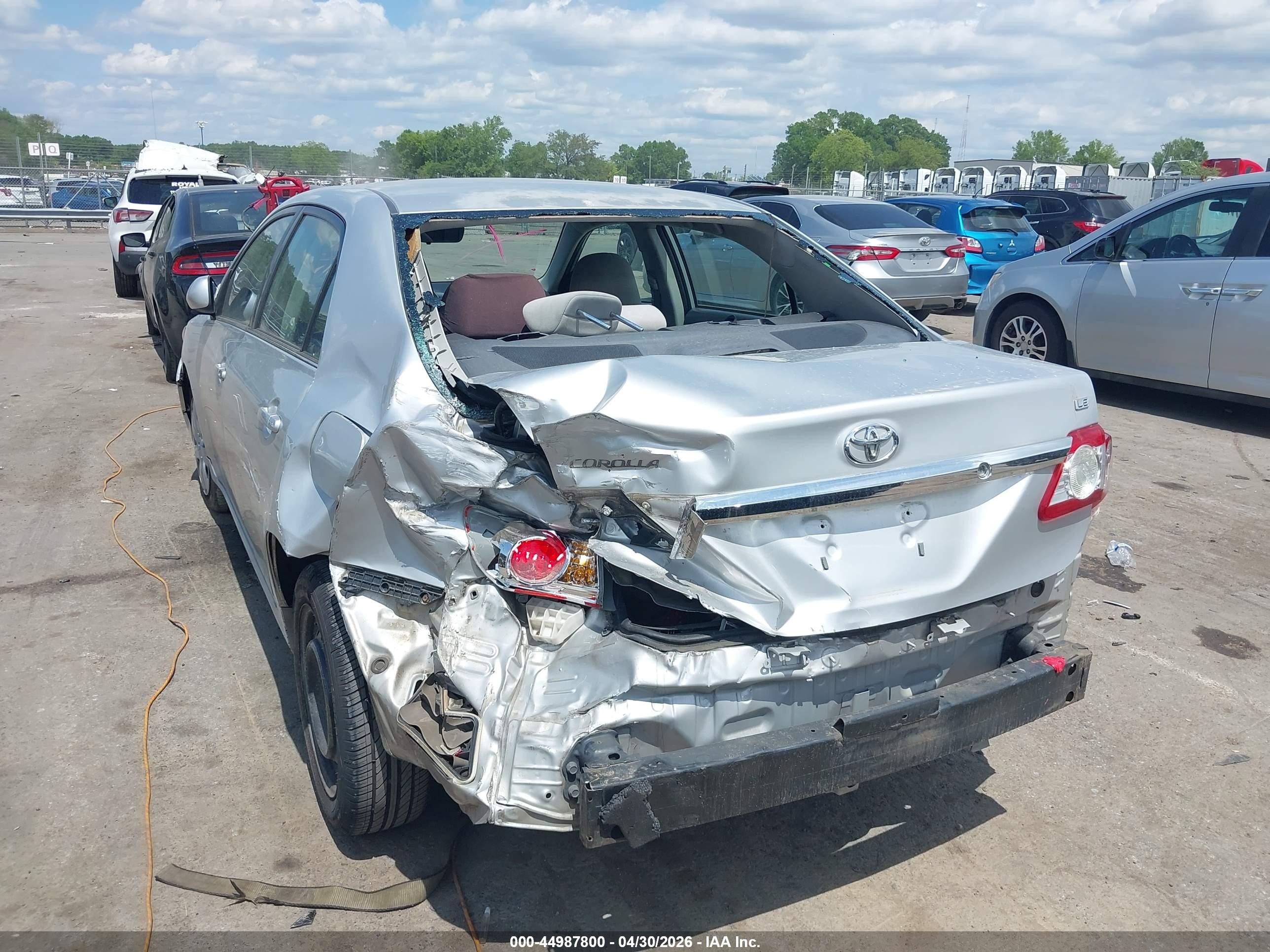 2013 Toyota Corolla Le Silver vin: 5YFBU4EE2DP084441