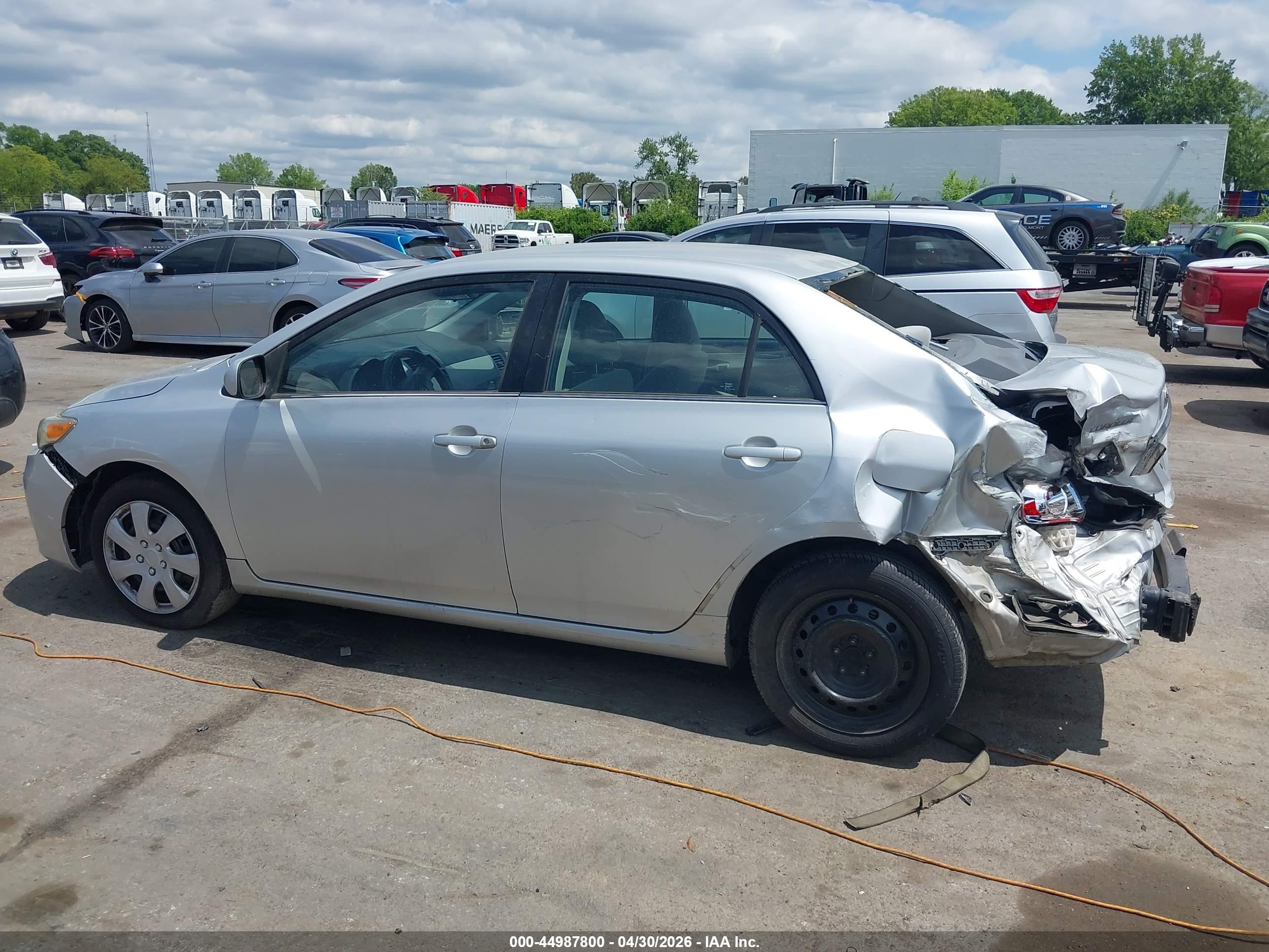 2013 Toyota Corolla Le Silver vin: 5YFBU4EE2DP084441