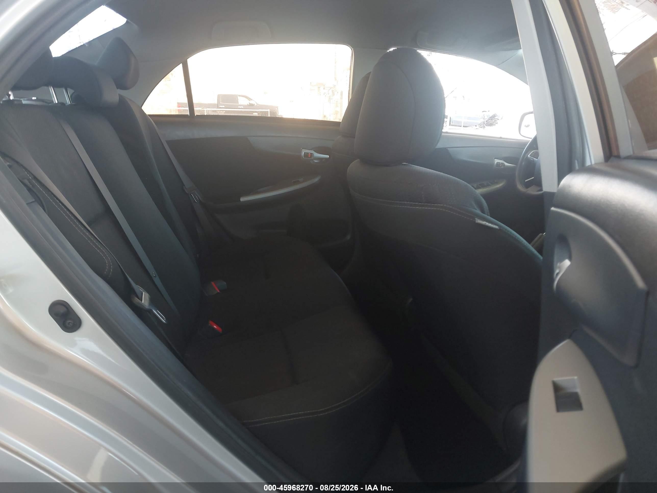 2013 Toyota Corolla S Silver vin: 5YFBU4EE2DP090045