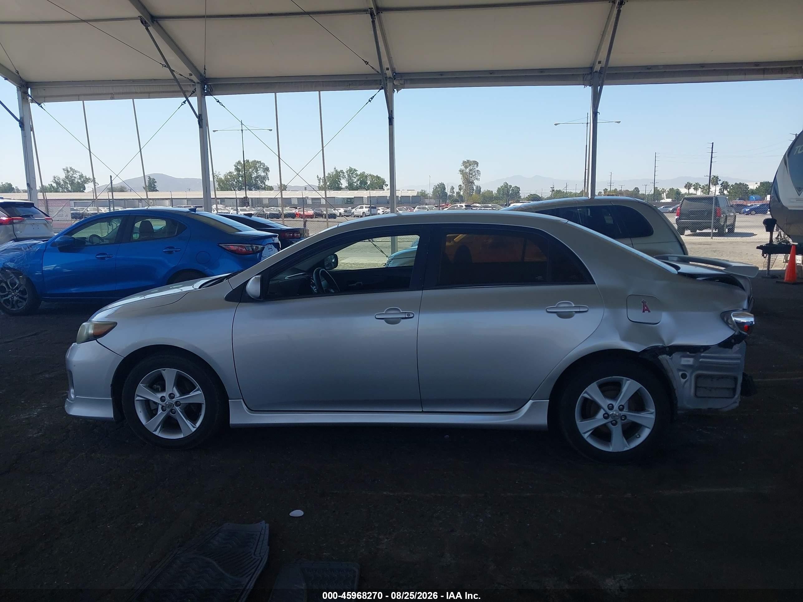 2013 Toyota Corolla S Silver vin: 5YFBU4EE2DP090045