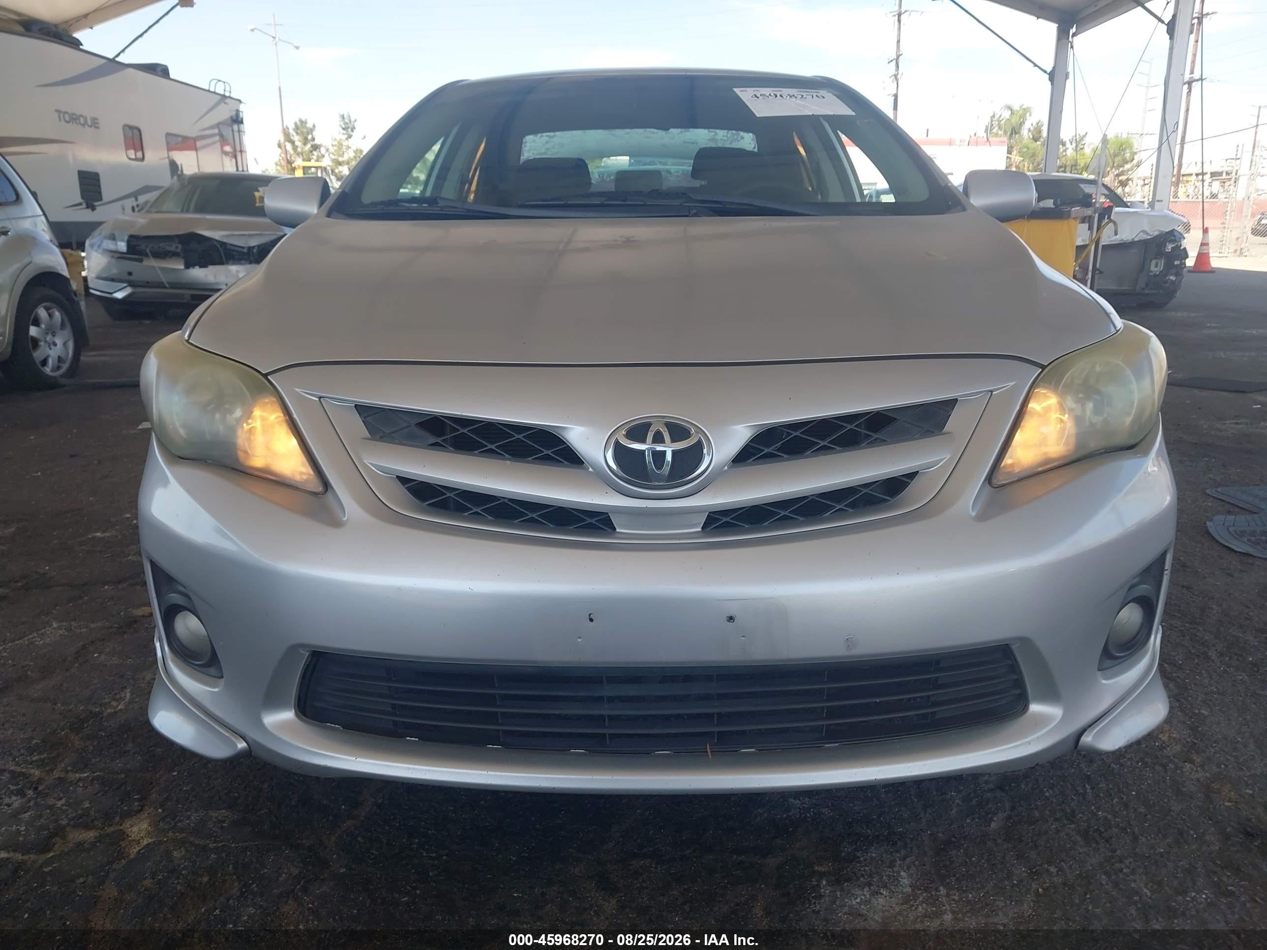 2013 Toyota Corolla S Silver vin: 5YFBU4EE2DP090045