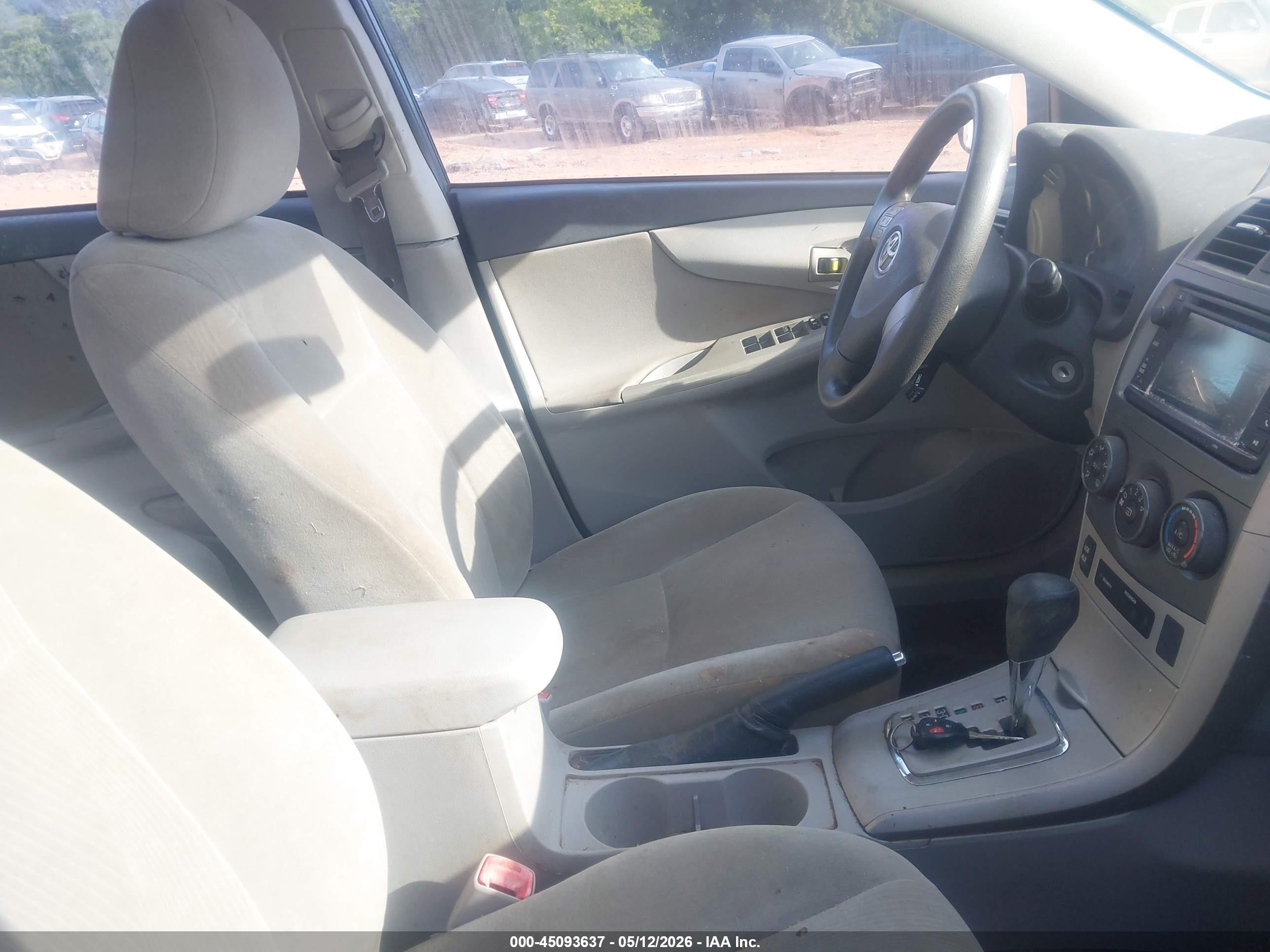2013 Toyota Corolla Le Gray vin: 5YFBU4EE2DP094659