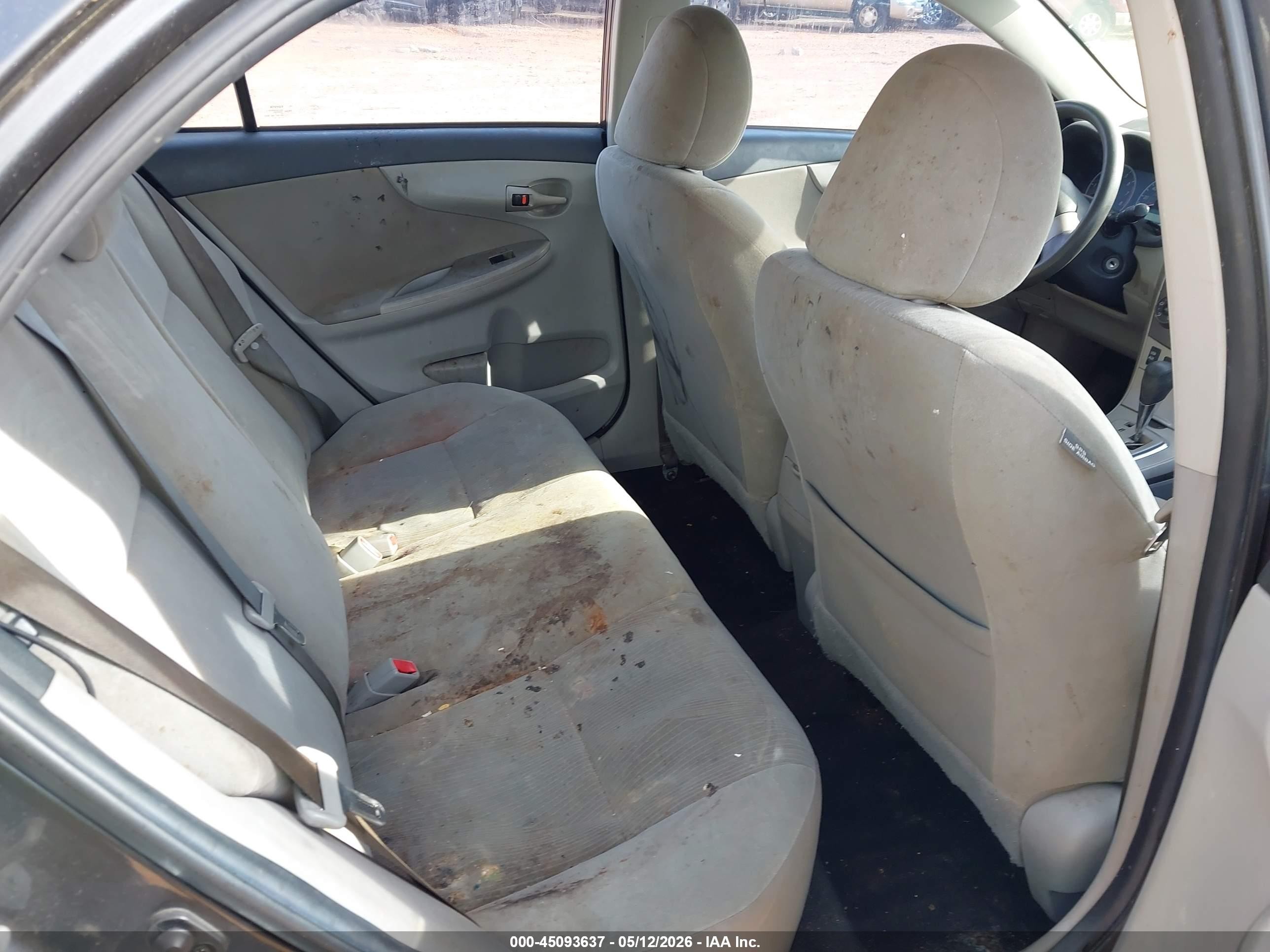 2013 Toyota Corolla Le Gray vin: 5YFBU4EE2DP094659