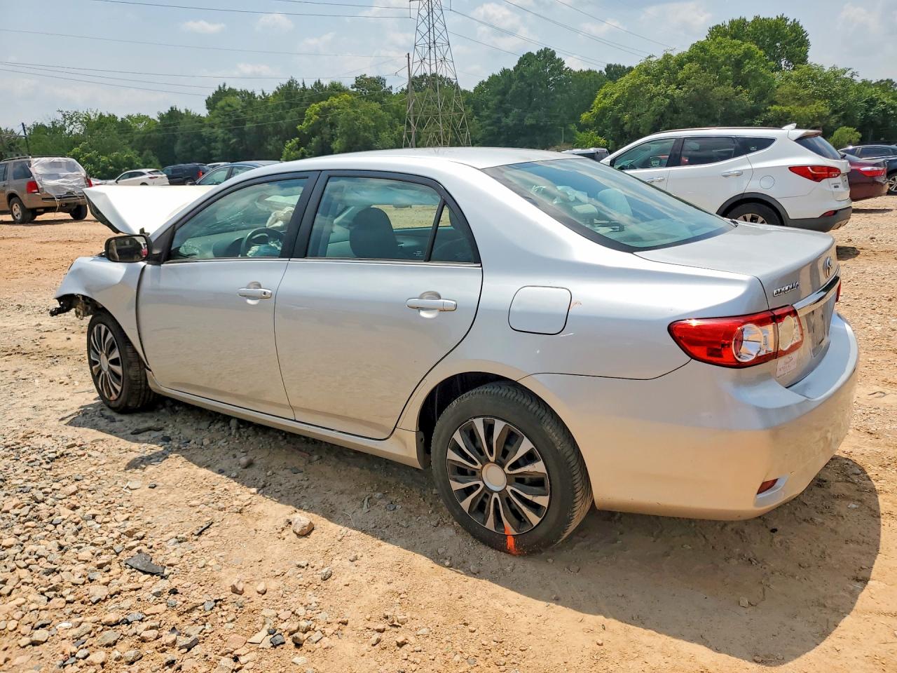 2013 Toyota Corolla Le Silver vin: 5YFBU4EE2DP102307