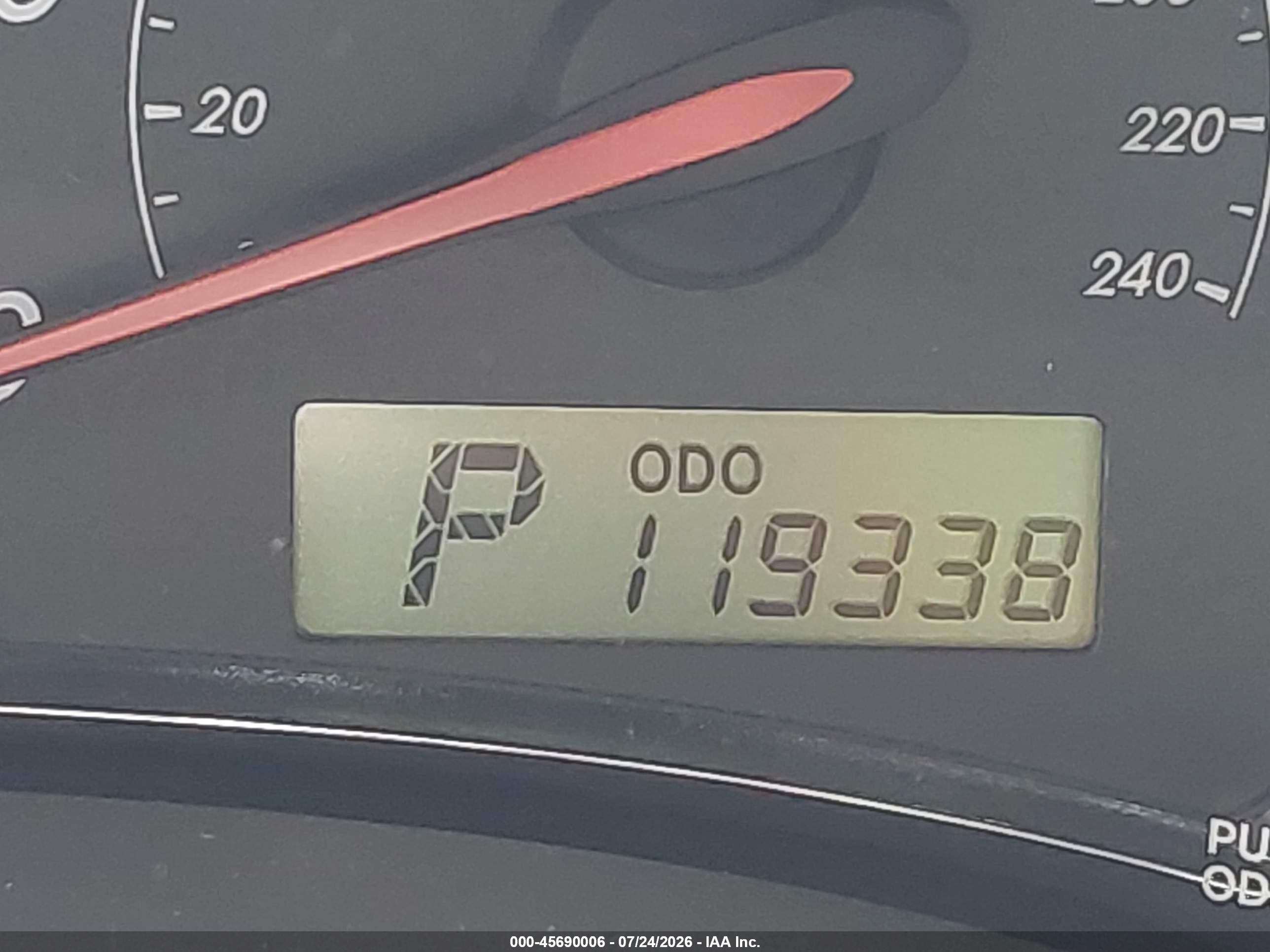 2013 Toyota Corolla S Красный vin: 5YFBU4EE2DP103599