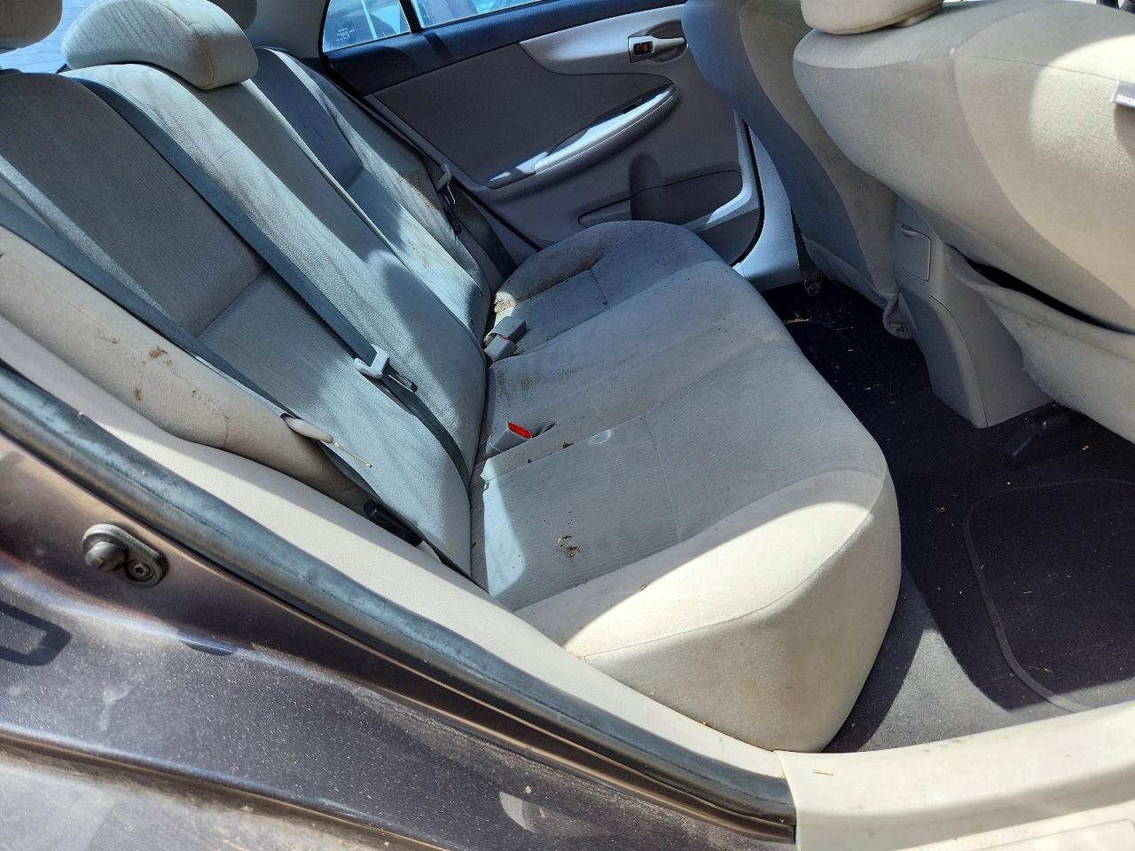 2013 Toyota Corolla Серый vin: 5YFBU4EE2DP115042
