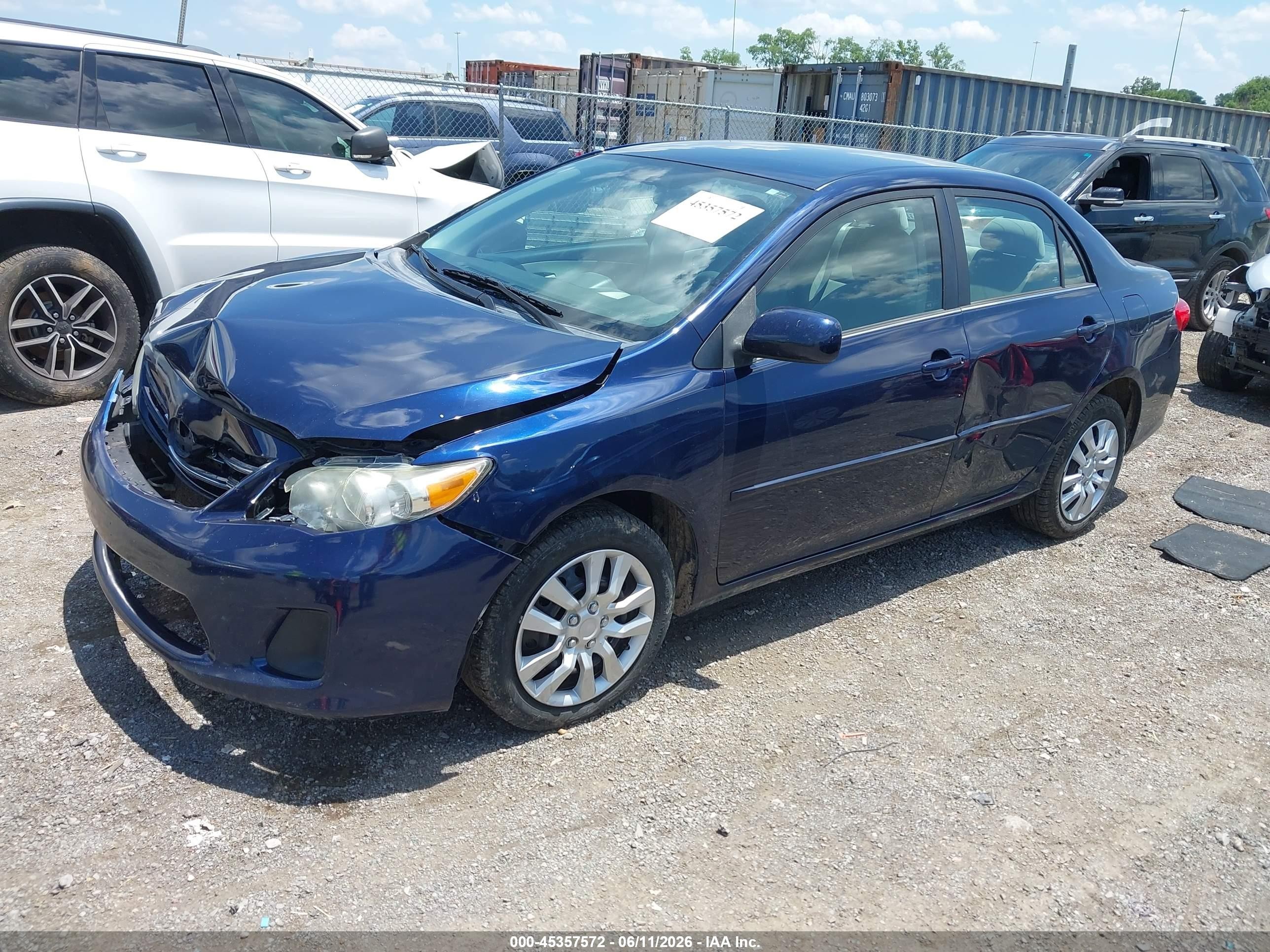 2013 Toyota Corolla Le Blue vin: 5YFBU4EE2DP115591