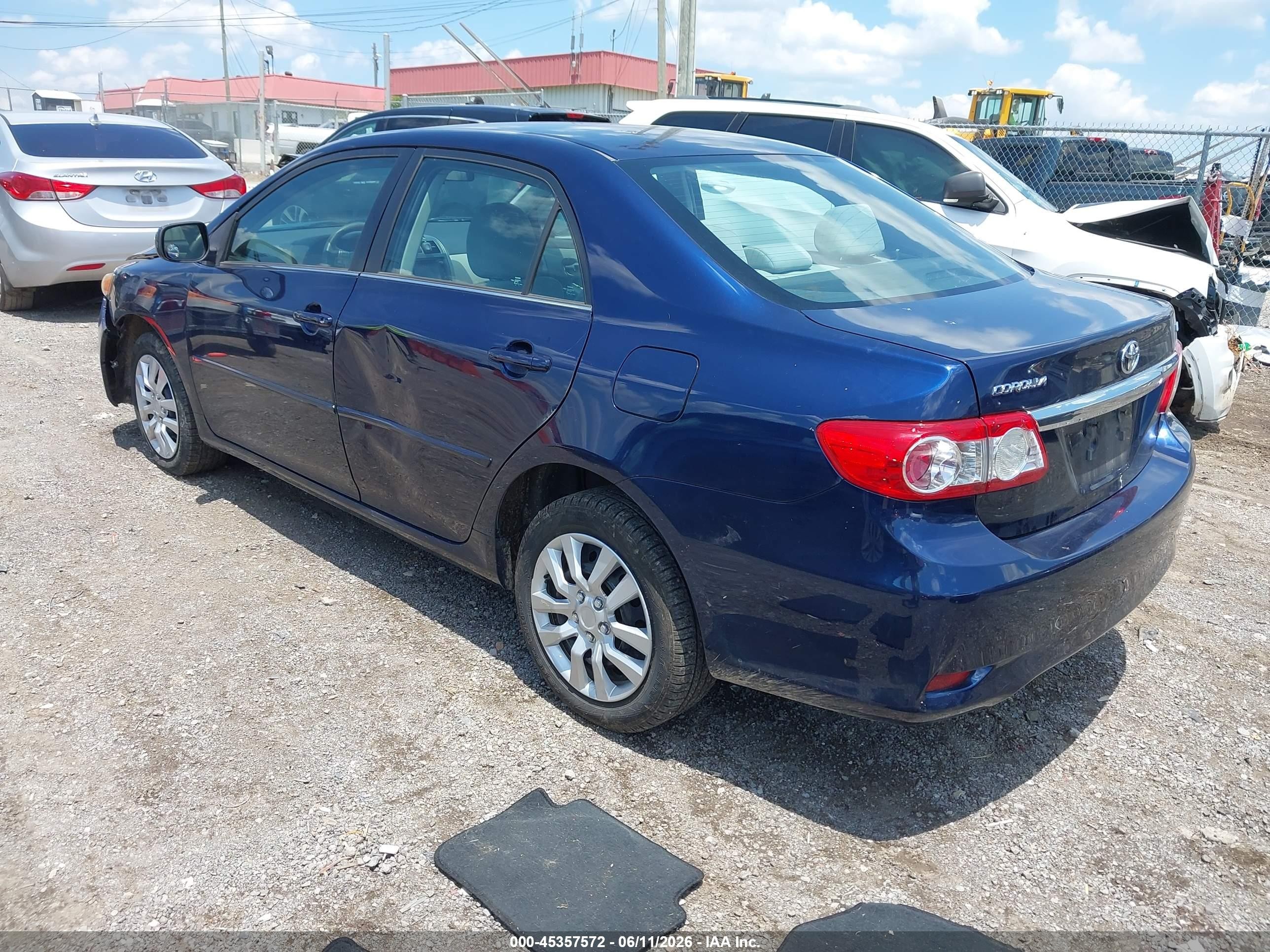 2013 Toyota Corolla Le Blue vin: 5YFBU4EE2DP115591