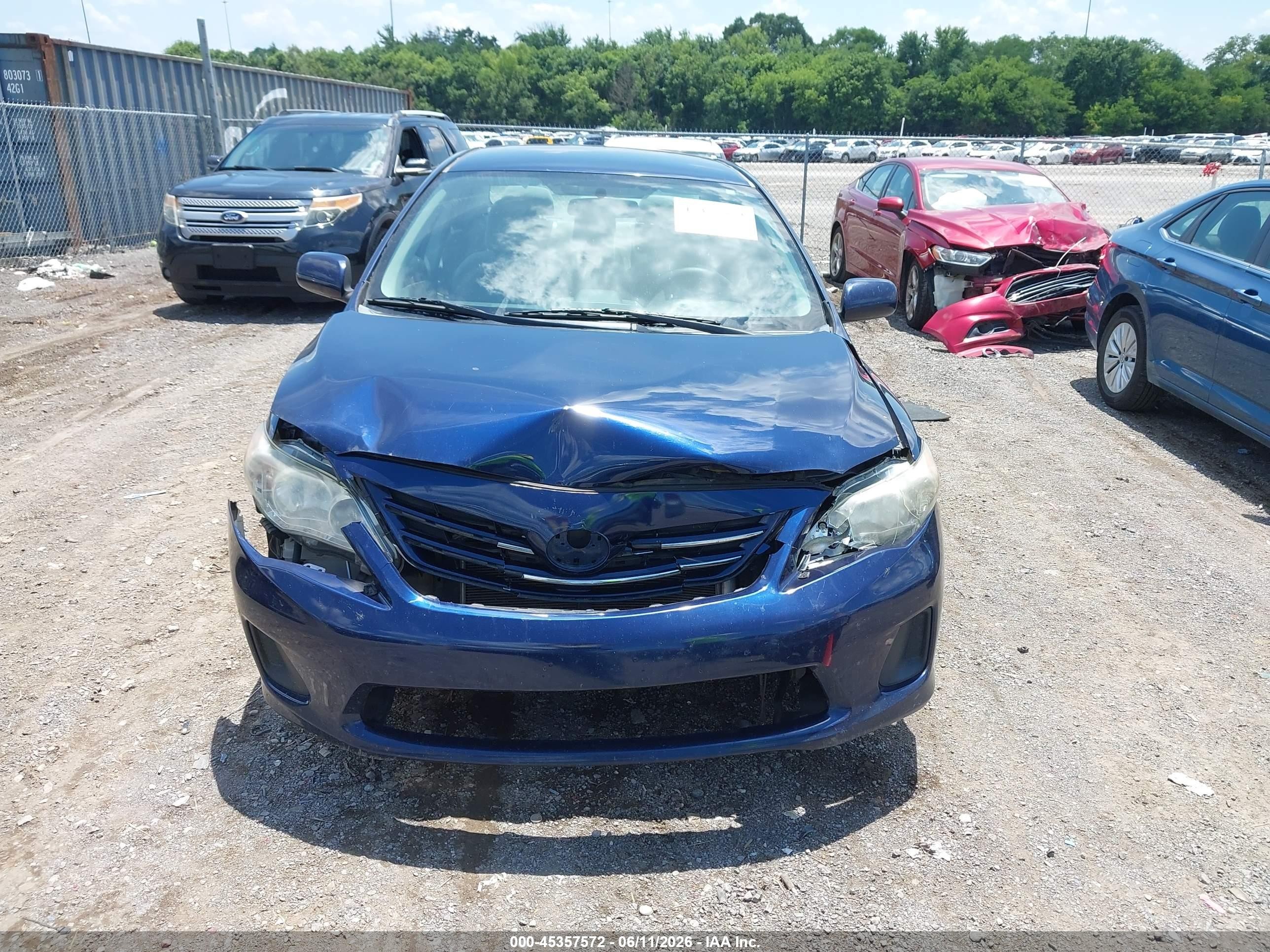 2013 Toyota Corolla Le Blue vin: 5YFBU4EE2DP115591