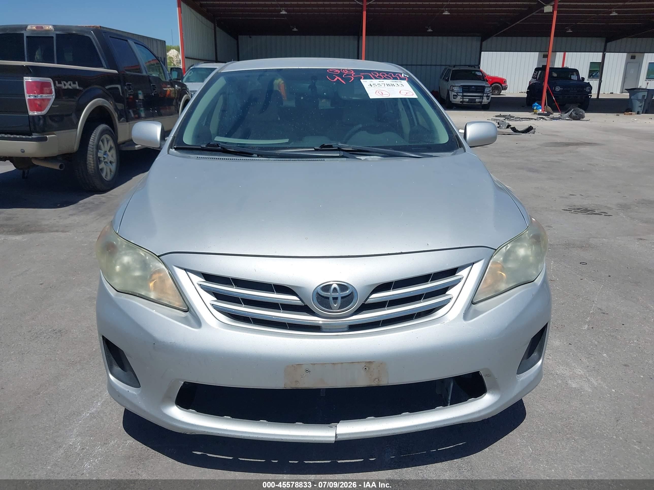 2013 Toyota Corolla Le Silver vin: 5YFBU4EE2DP126798
