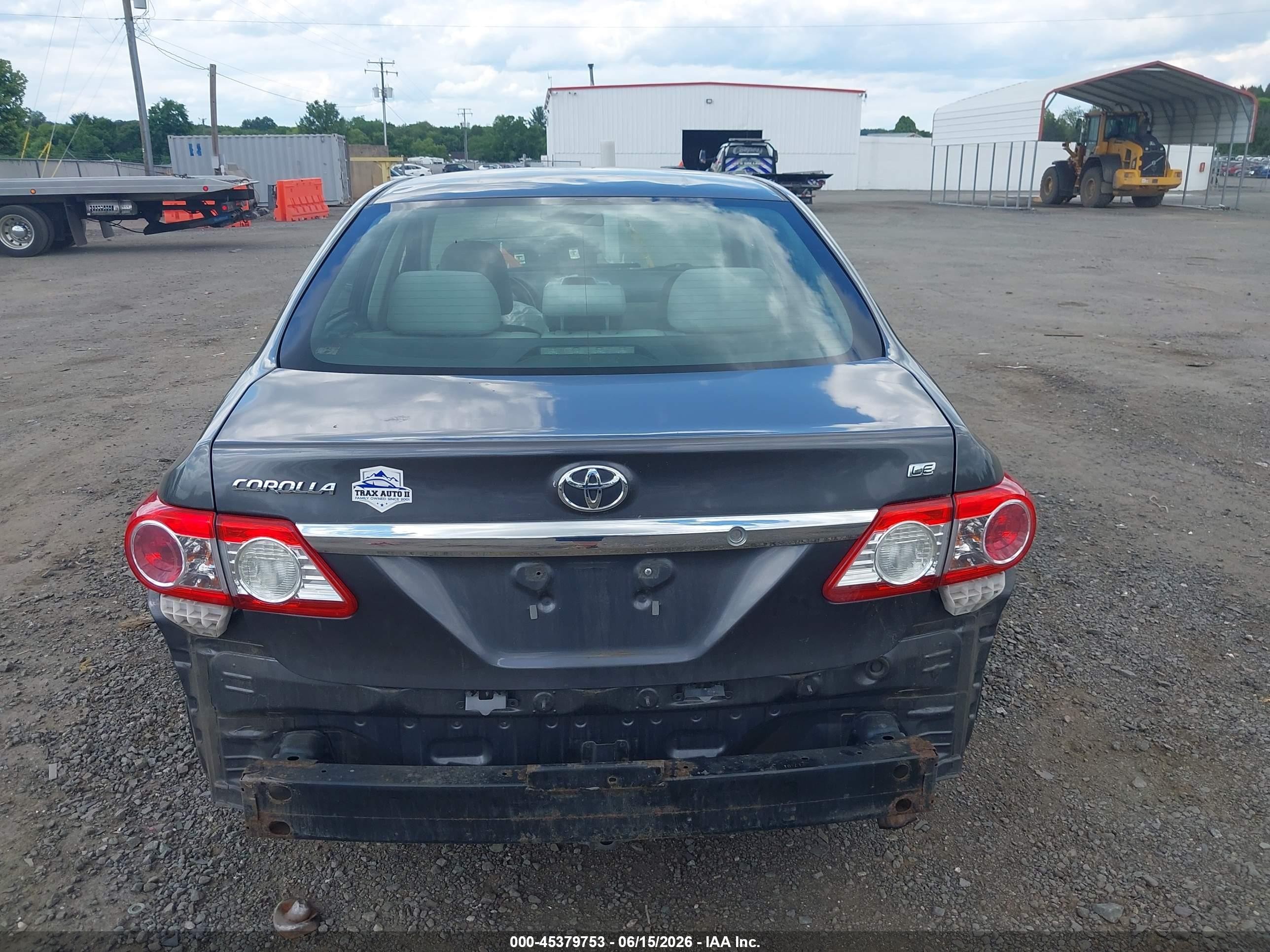 2013 Toyota Corolla Le Серый vin: 5YFBU4EE2DP129815
