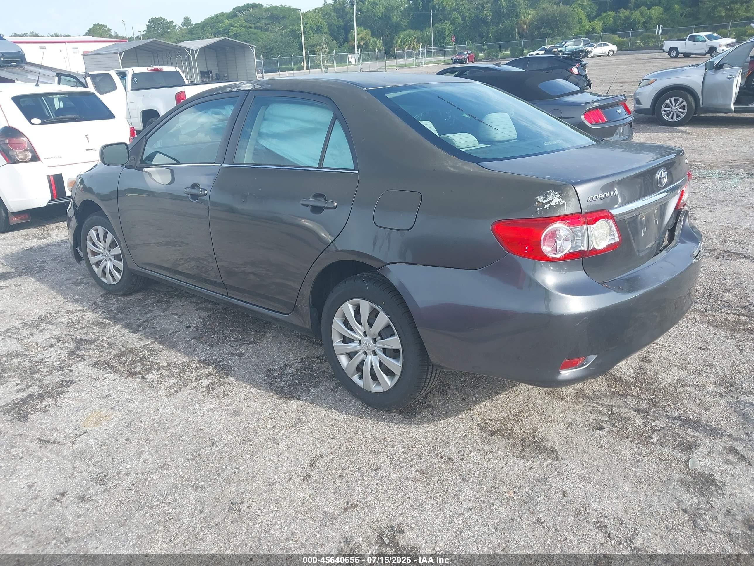 2013 Toyota Corolla Le Серый vin: 5YFBU4EE2DP130480