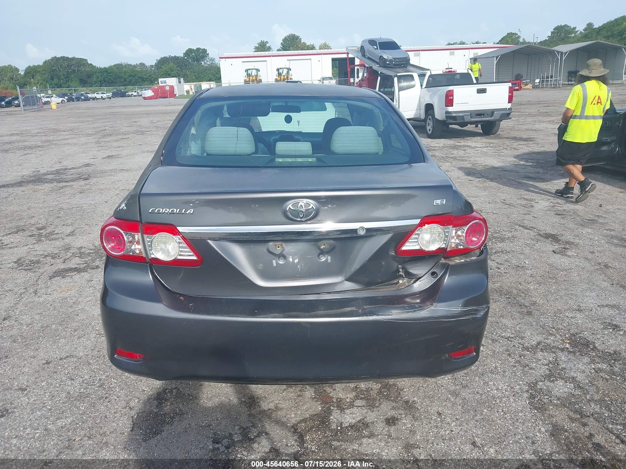 2013 Toyota Corolla Le Серый vin: 5YFBU4EE2DP130480