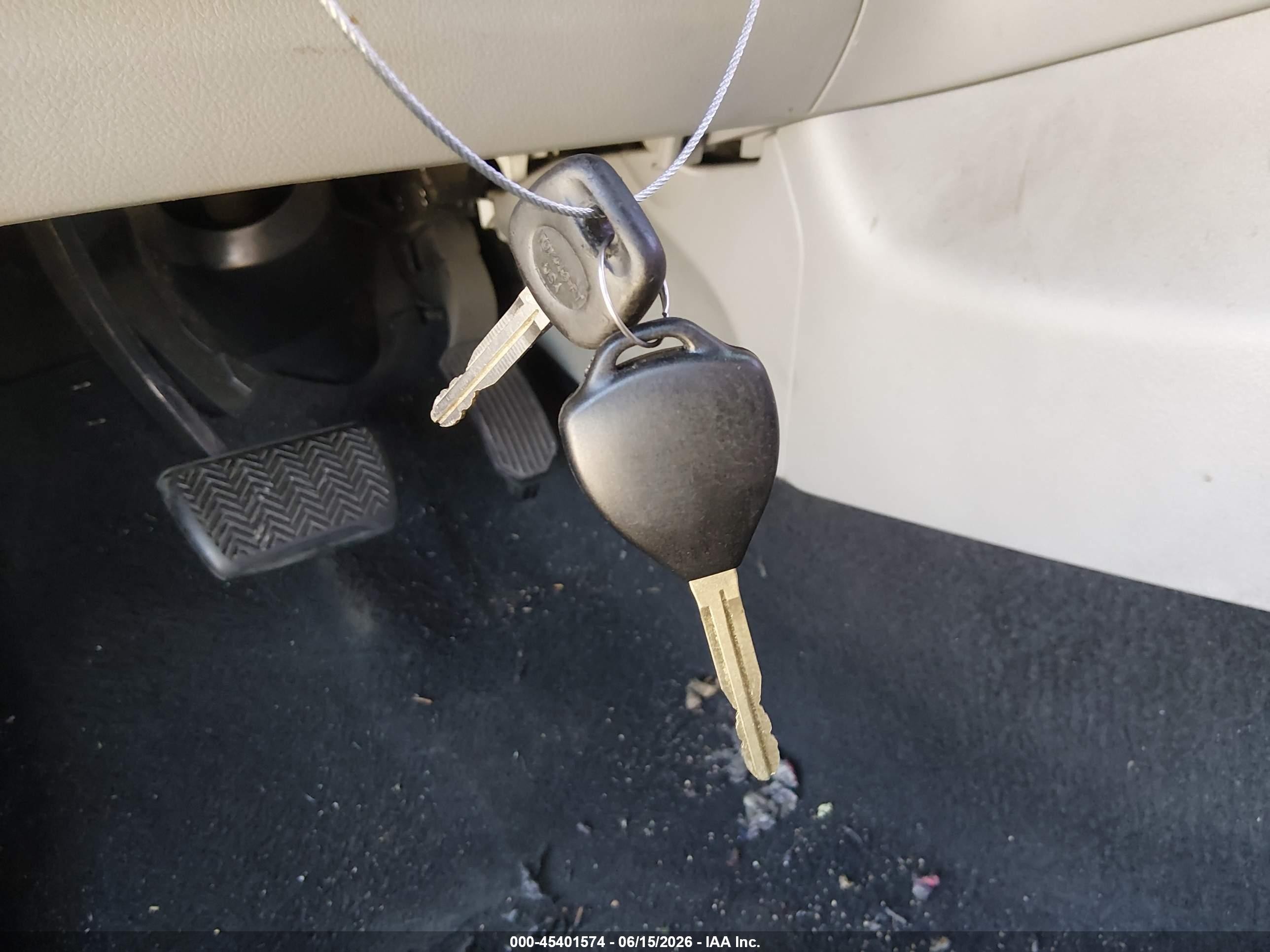 2013 Toyota Corolla Le Black vin: 5YFBU4EE2DP130642
