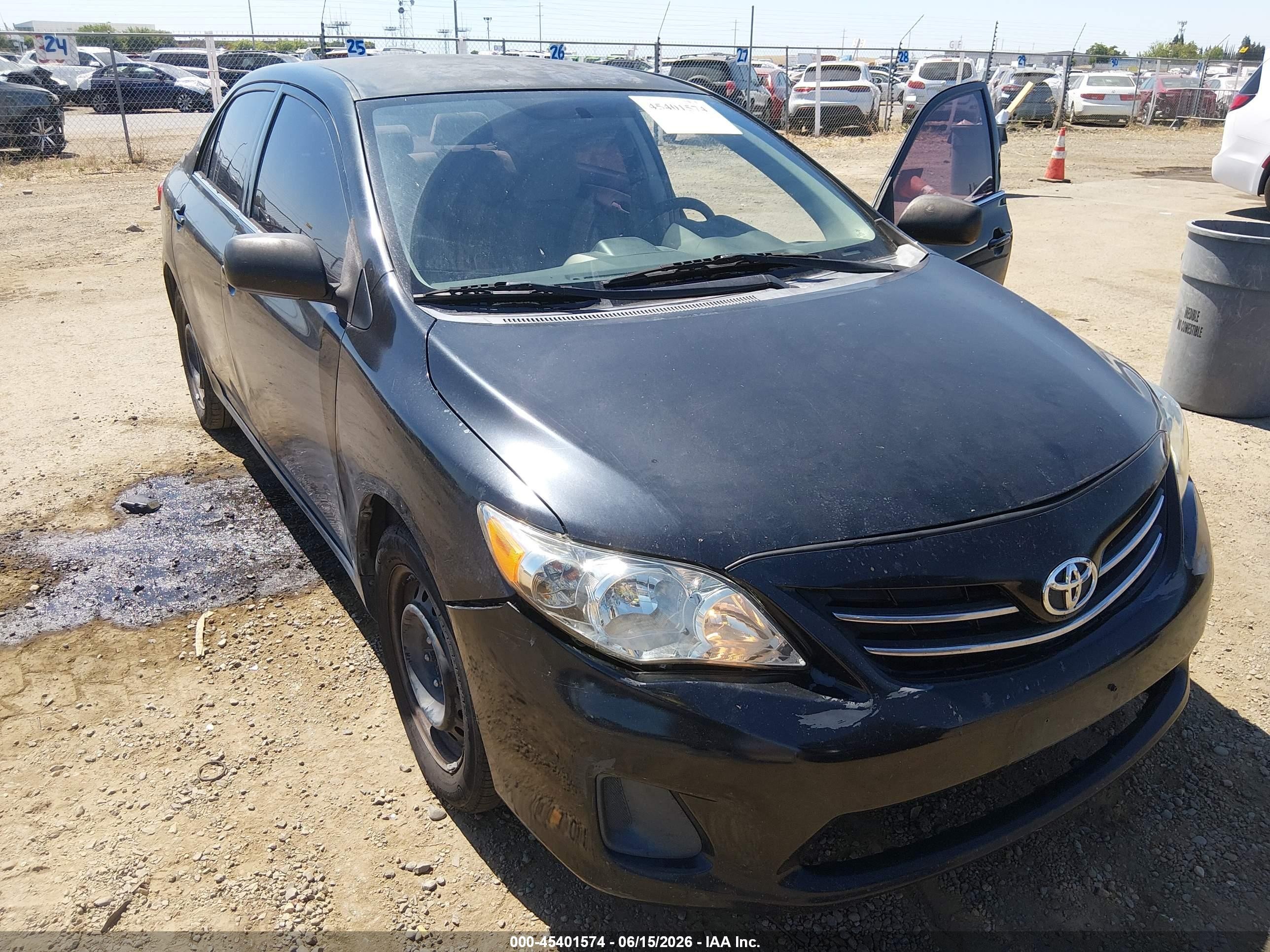 2013 Toyota Corolla Le Black vin: 5YFBU4EE2DP130642