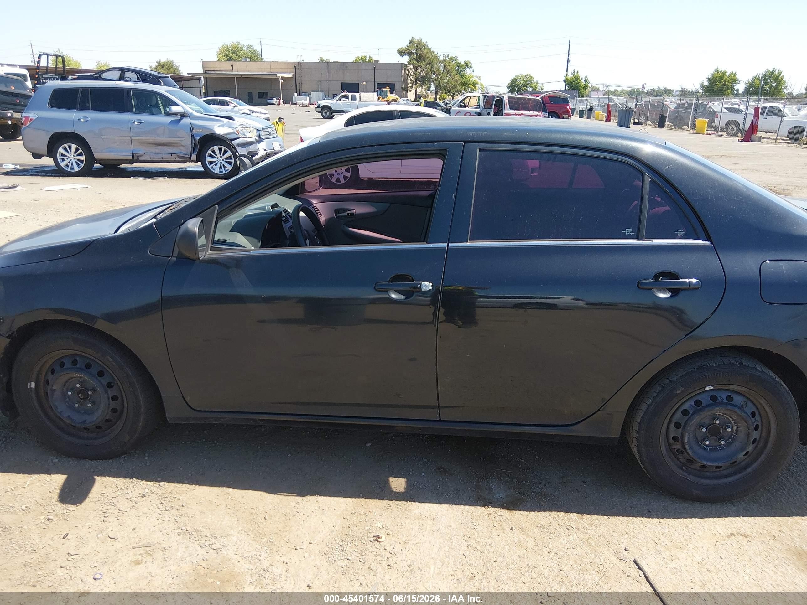 2013 Toyota Corolla Le Black vin: 5YFBU4EE2DP130642