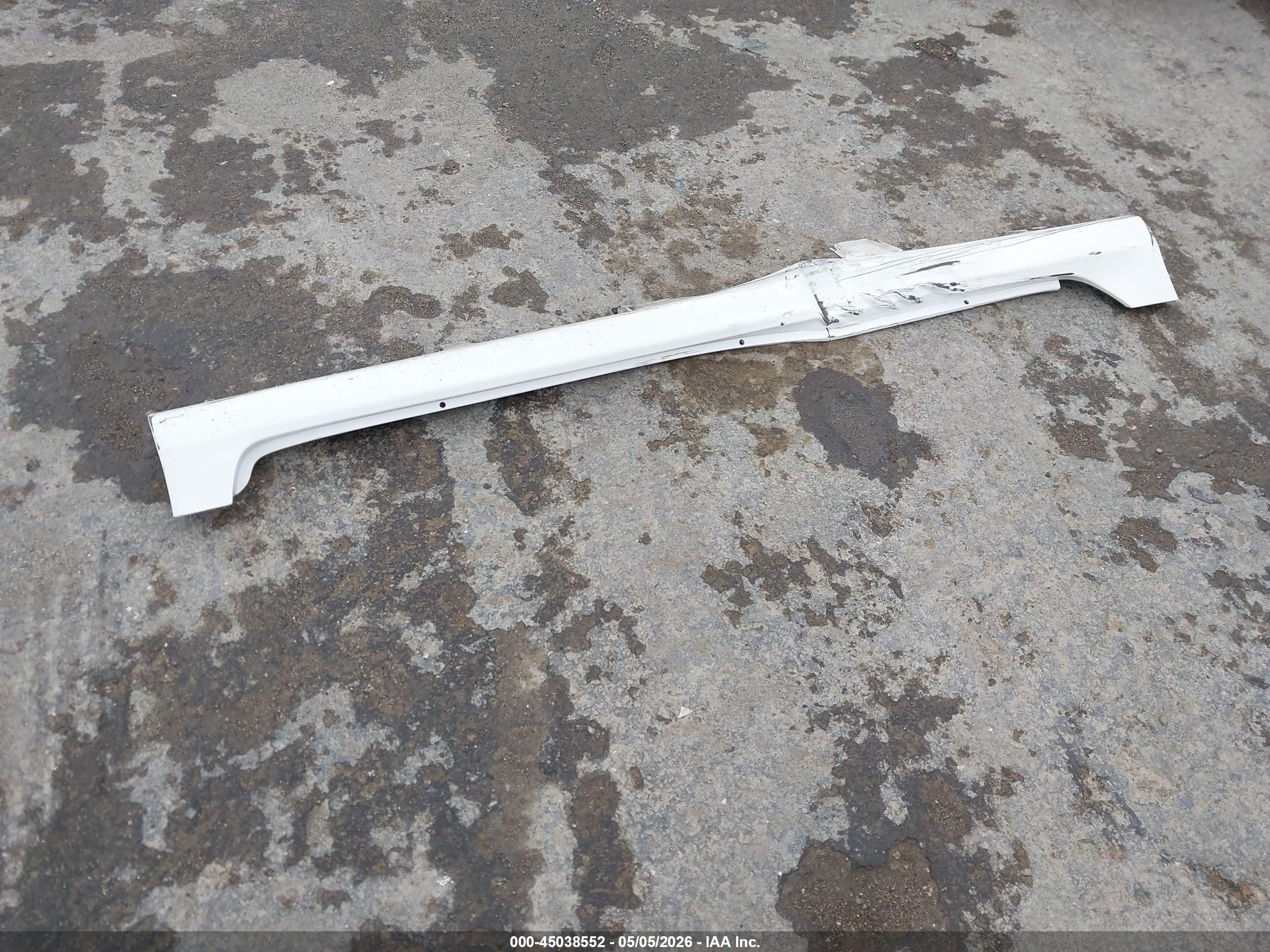 2013 Toyota Corolla Le White vin: 5YFBU4EE2DP135114