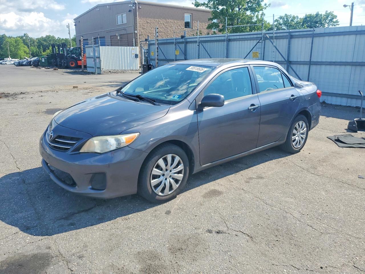 2013 Toyota Corolla Le Gray vin: 5YFBU4EE2DP150437