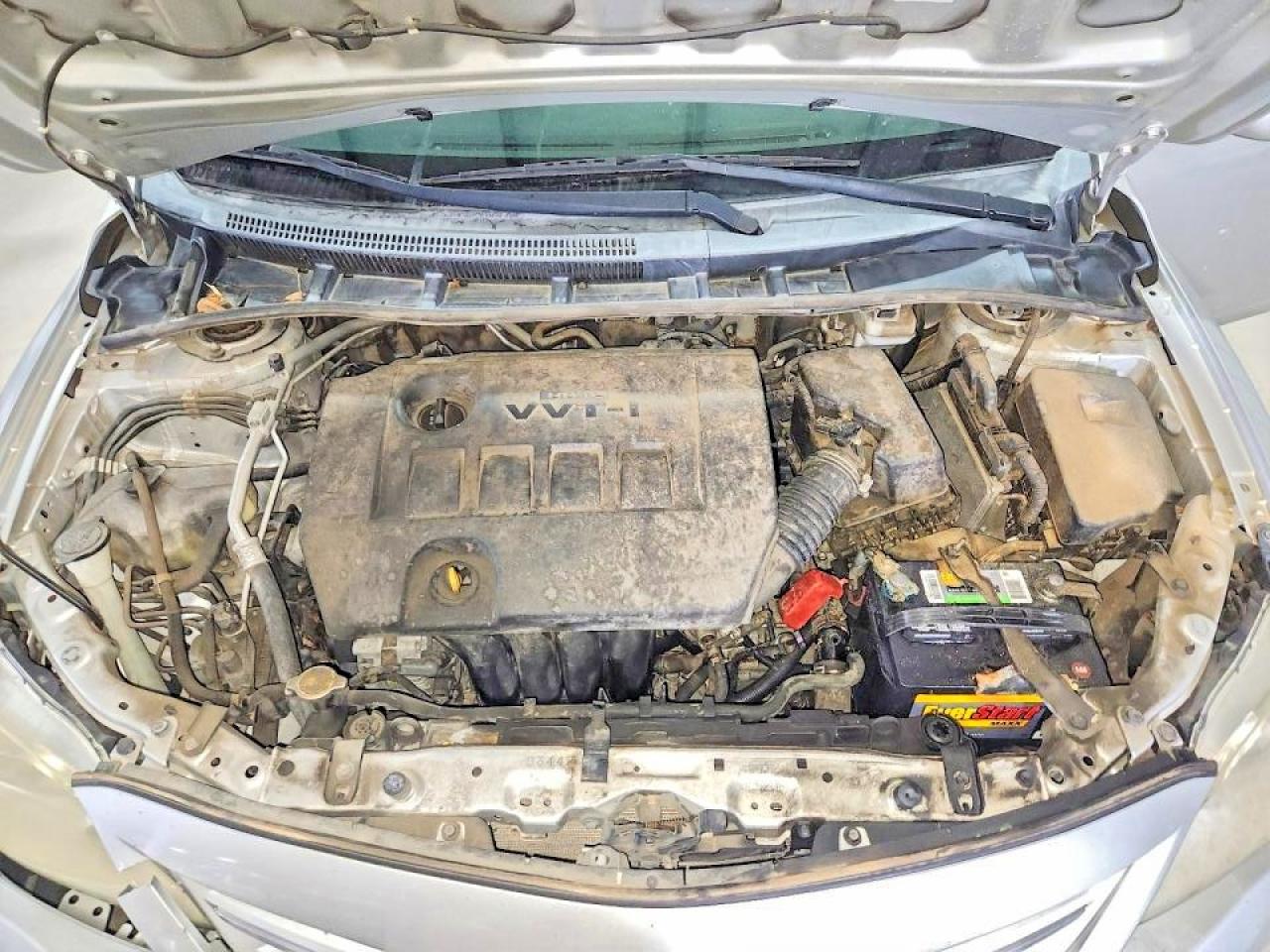 2013 Toyota Corolla Le Silver vin: 5YFBU4EE2DP154309
