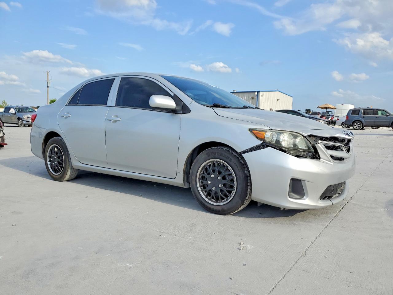 2013 Toyota Corolla L Серебряный vin: 5YFBU4EE2DP154486