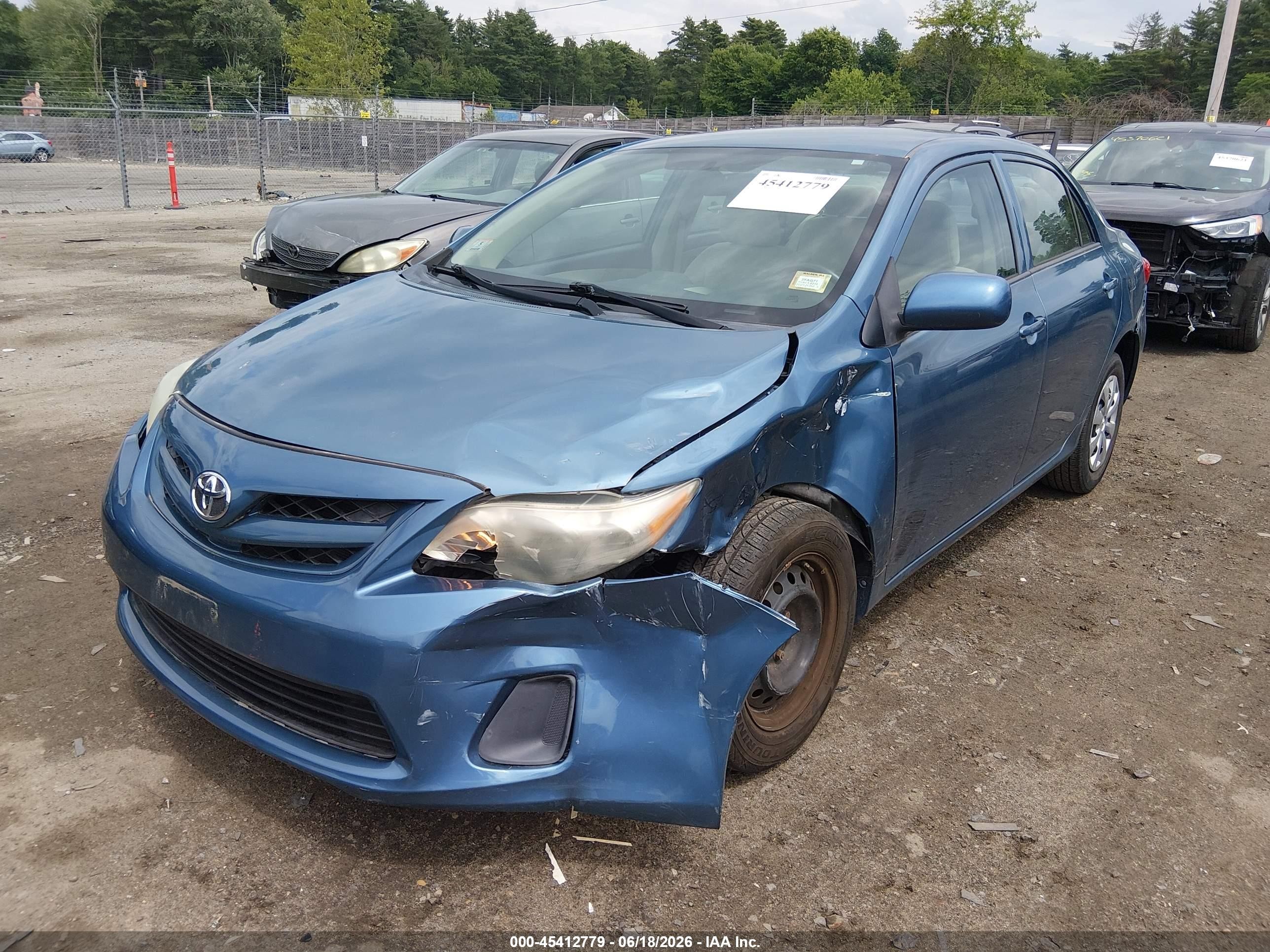 2013 Toyota Corolla L Blue vin: 5YFBU4EE2DP165259