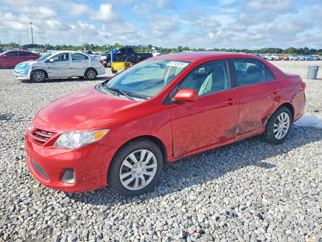 2013 Toyota Corolla Le Red vin: 5YFBU4EE2DP176343