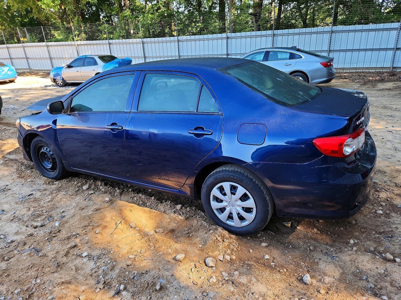 2013 Toyota Corolla L Blue vin: 5YFBU4EE2DP176794