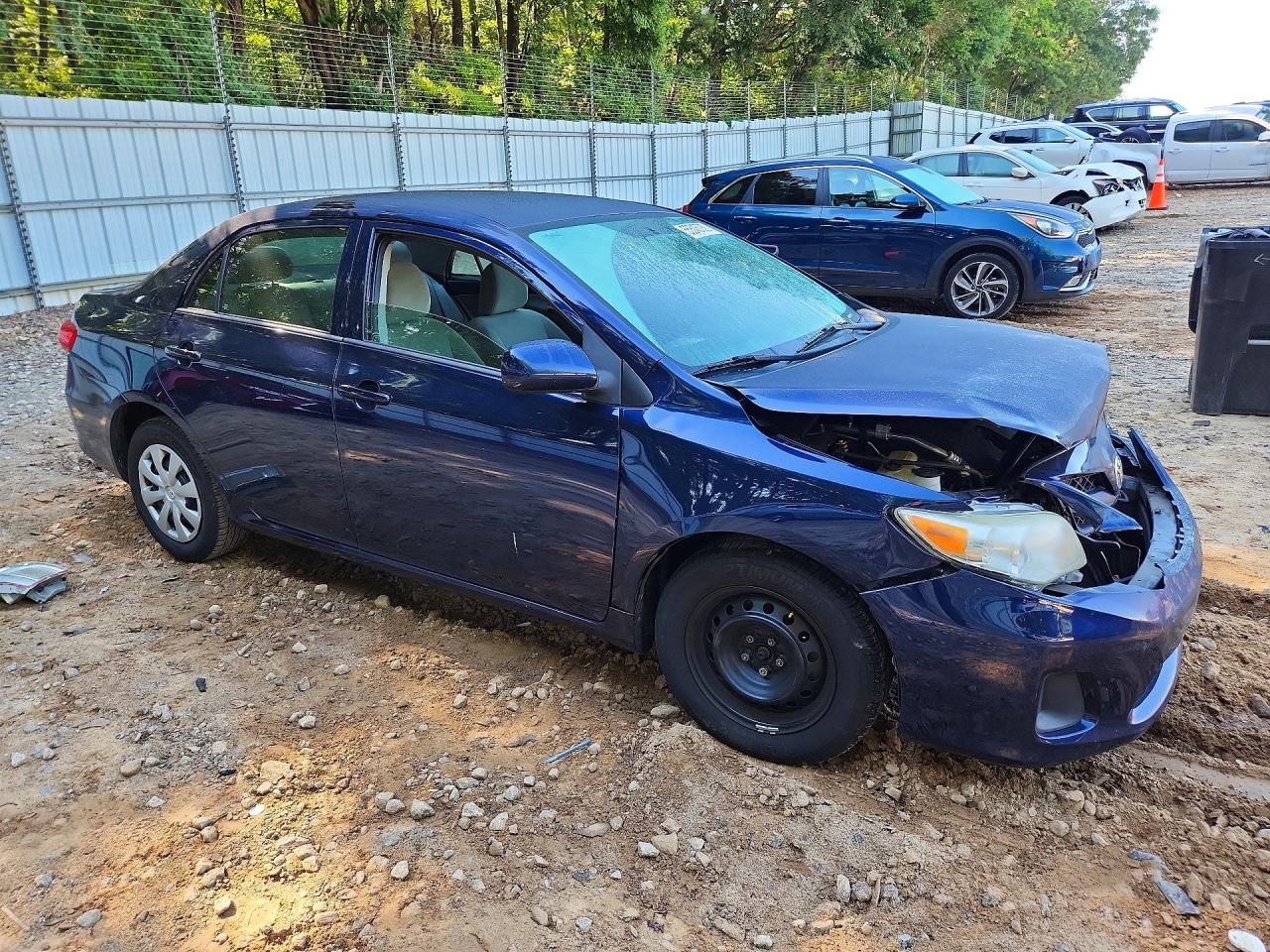 2013 Toyota Corolla L Blue vin: 5YFBU4EE2DP176794