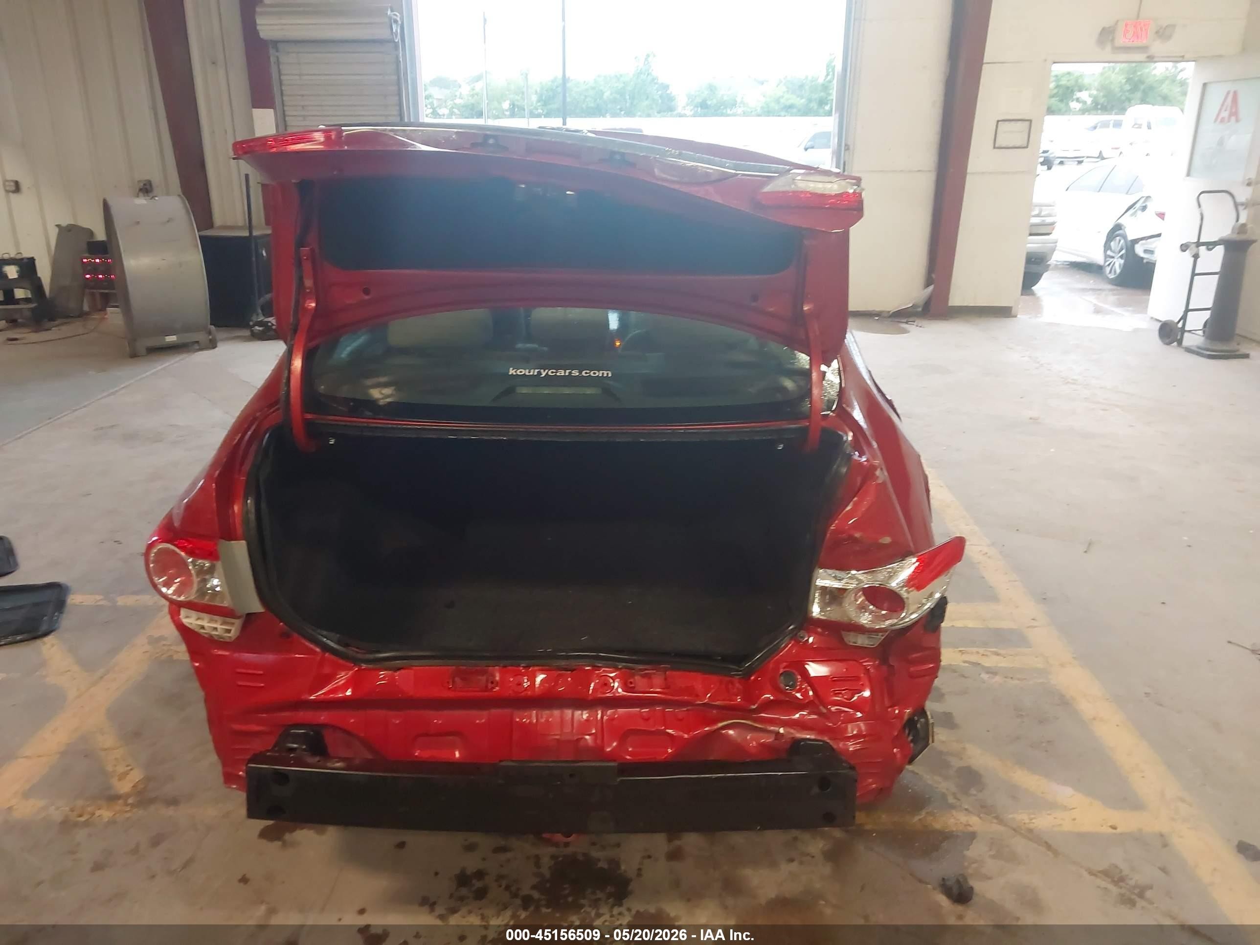 2013 Toyota Corolla L/le/le Special Edition/s/s Special Edition Красный vin: 5YFBU4EE2DP188038