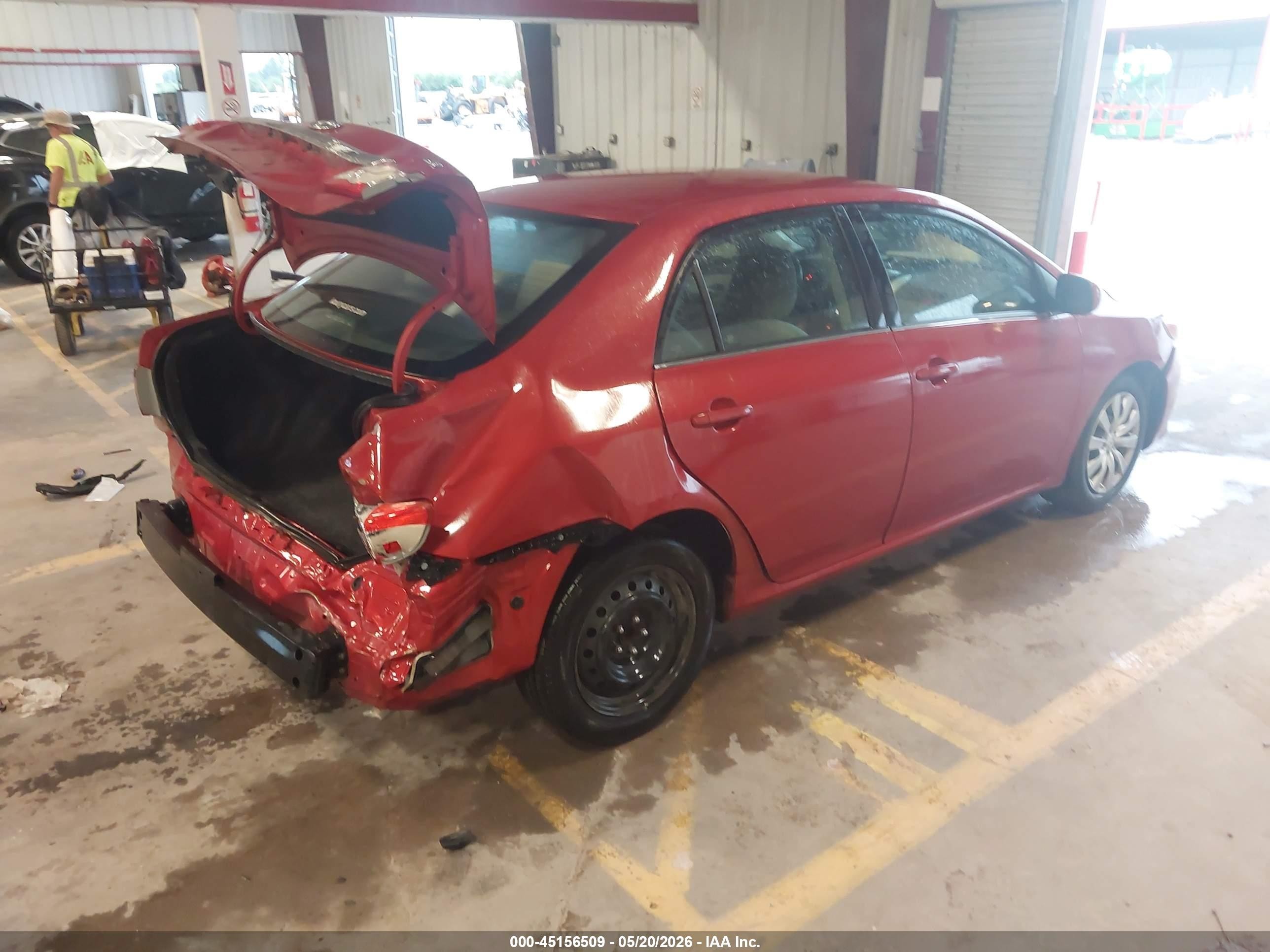 2013 Toyota Corolla L/le/le Special Edition/s/s Special Edition Красный vin: 5YFBU4EE2DP188038