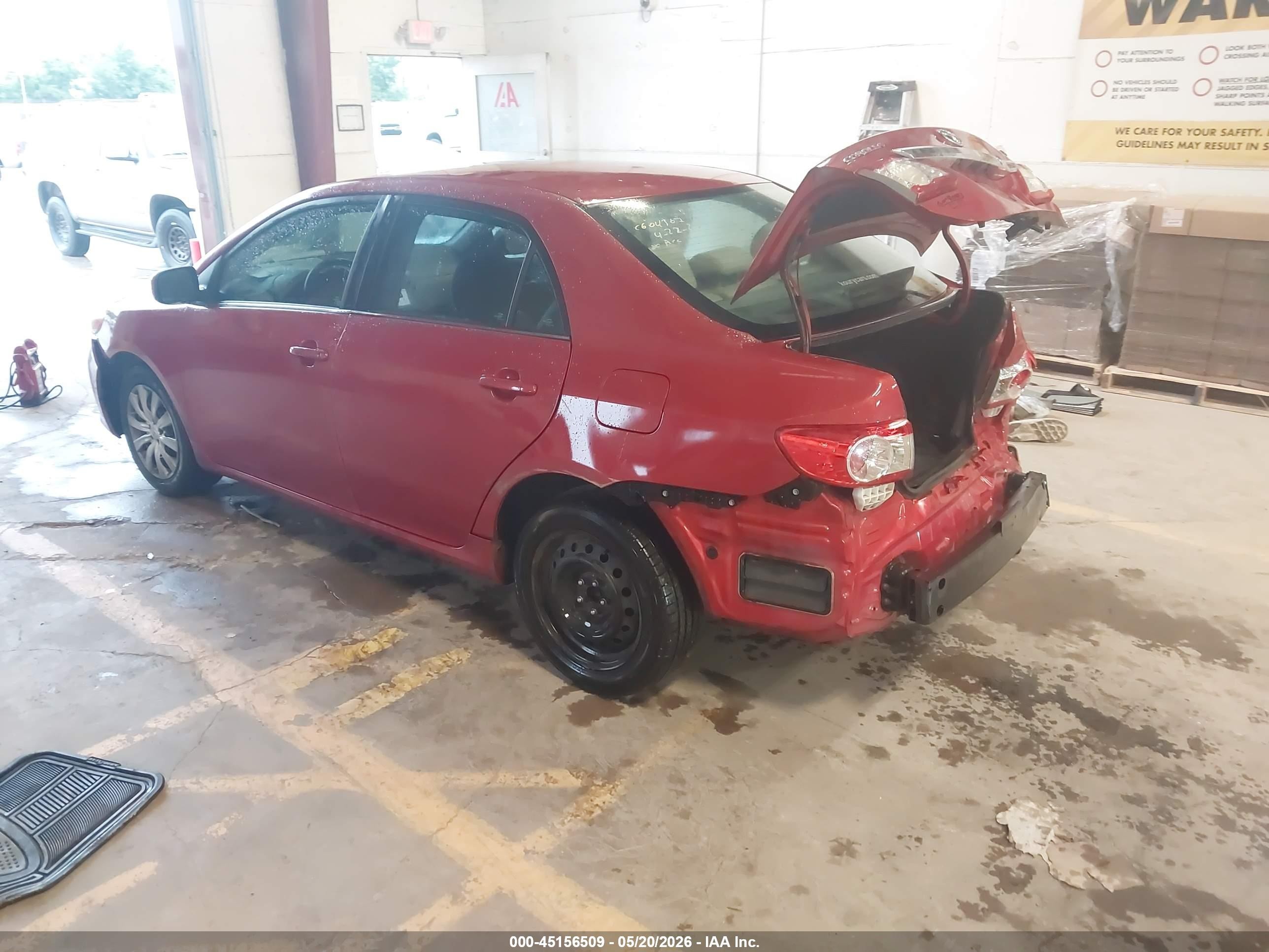 2013 Toyota Corolla L/le/le Special Edition/s/s Special Edition Красный vin: 5YFBU4EE2DP188038