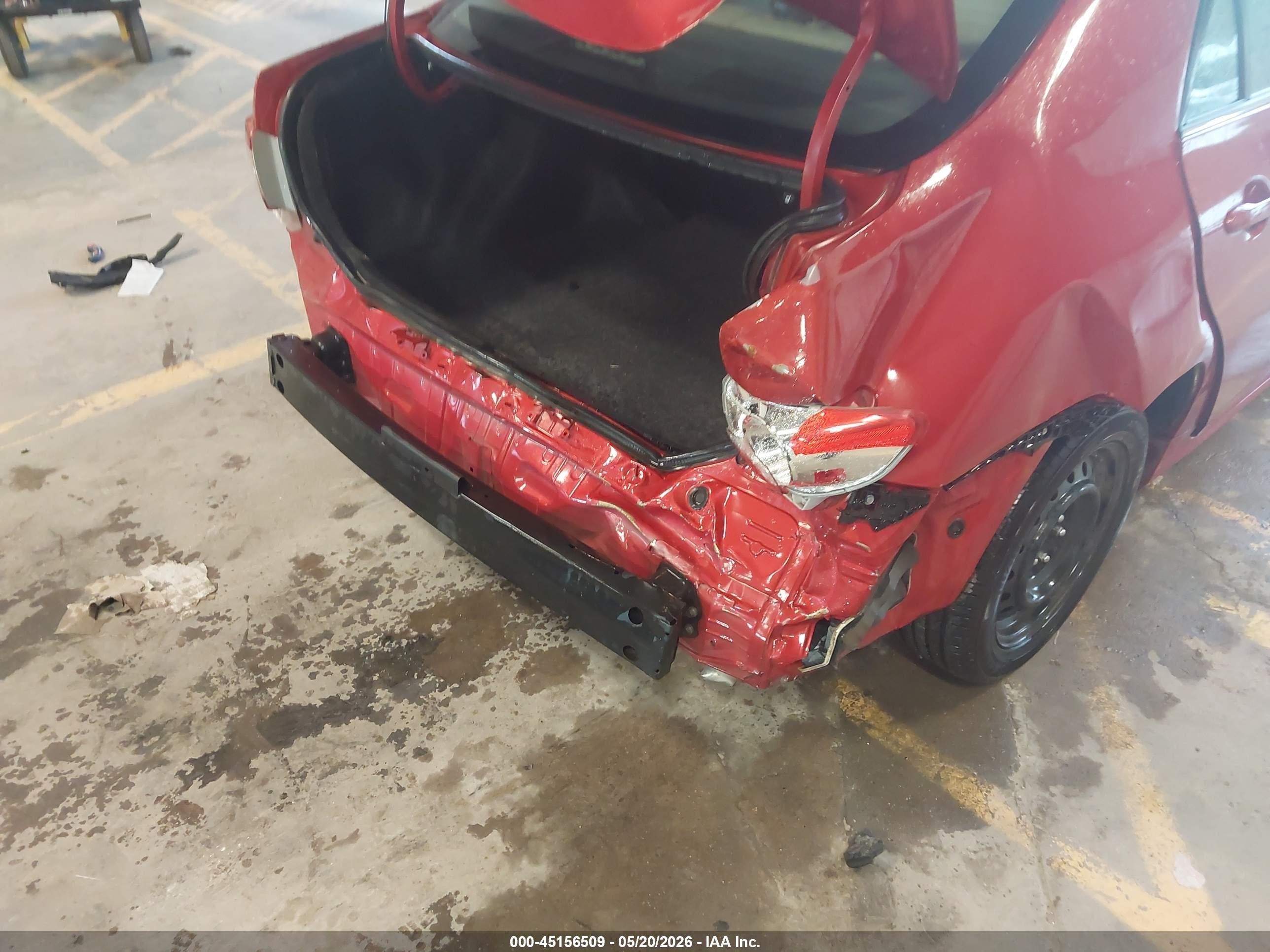 2013 Toyota Corolla L/le/le Special Edition/s/s Special Edition Красный vin: 5YFBU4EE2DP188038