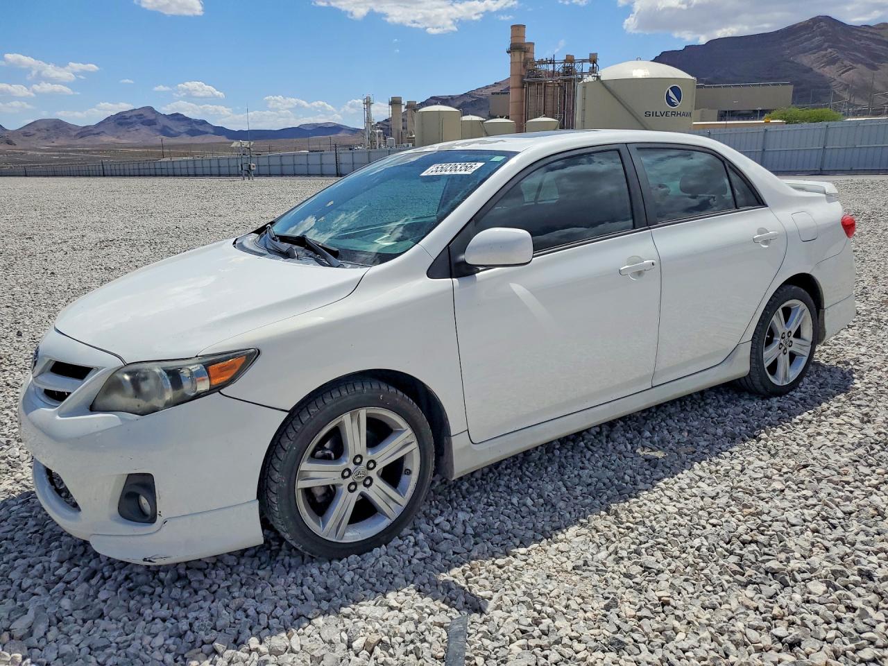 2013 Toyota Corolla S White vin: 5YFBU4EE2DP191232