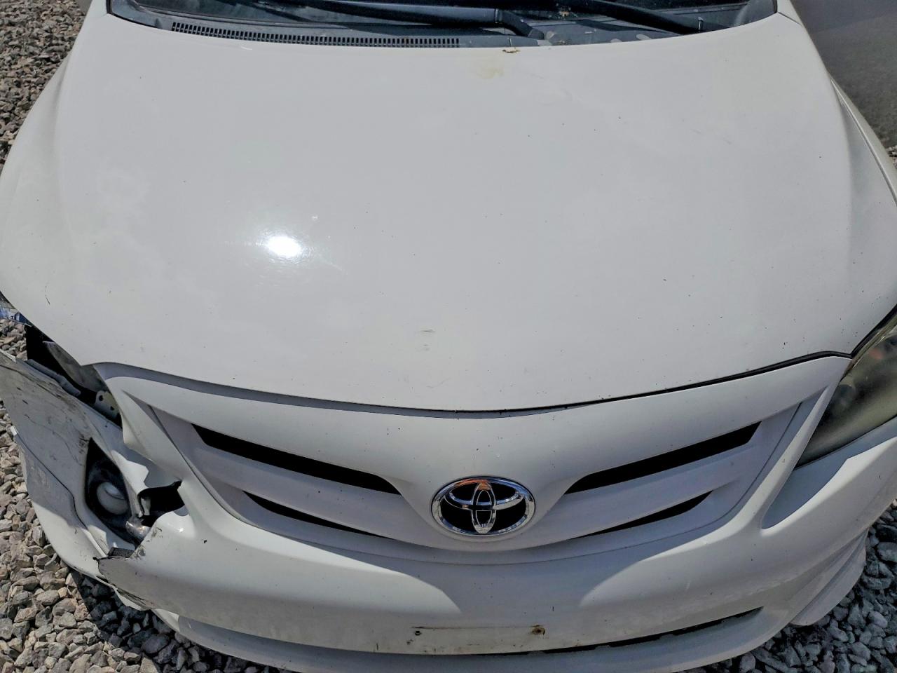2013 Toyota Corolla S White vin: 5YFBU4EE2DP191232