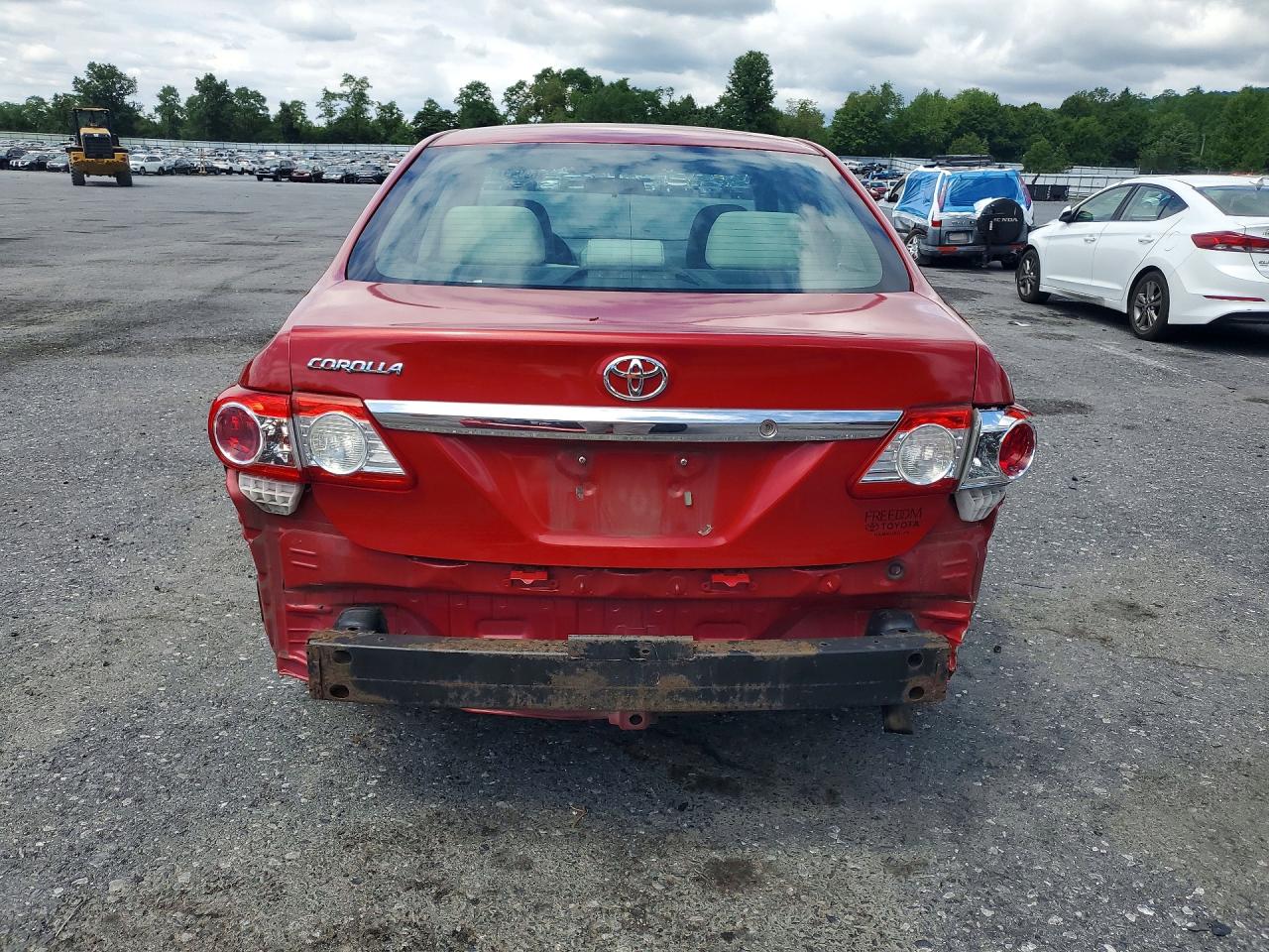 2013 Toyota Corolla L Maroon vin: 5YFBU4EE2DP192008