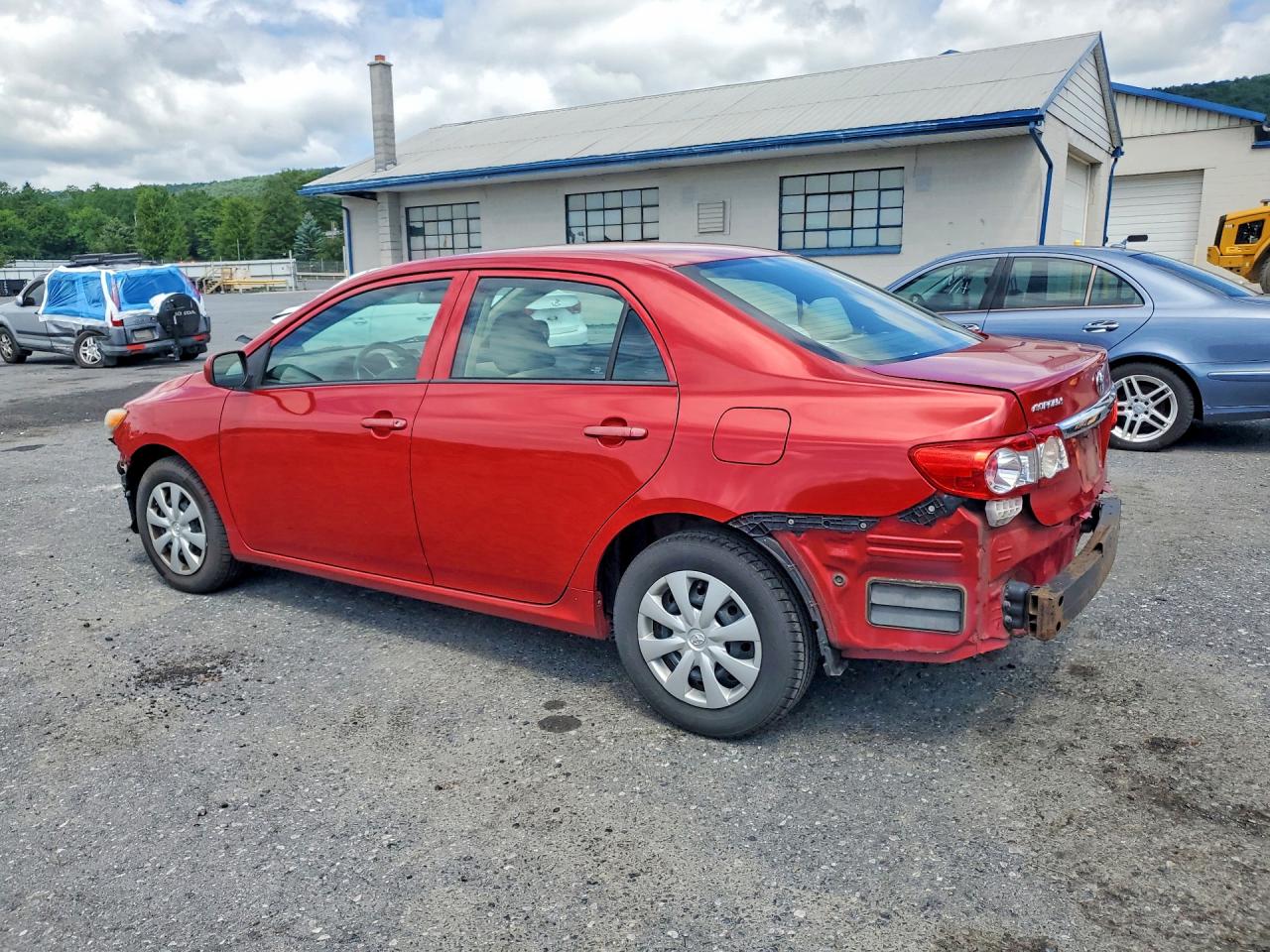2013 Toyota Corolla L Maroon vin: 5YFBU4EE2DP192008