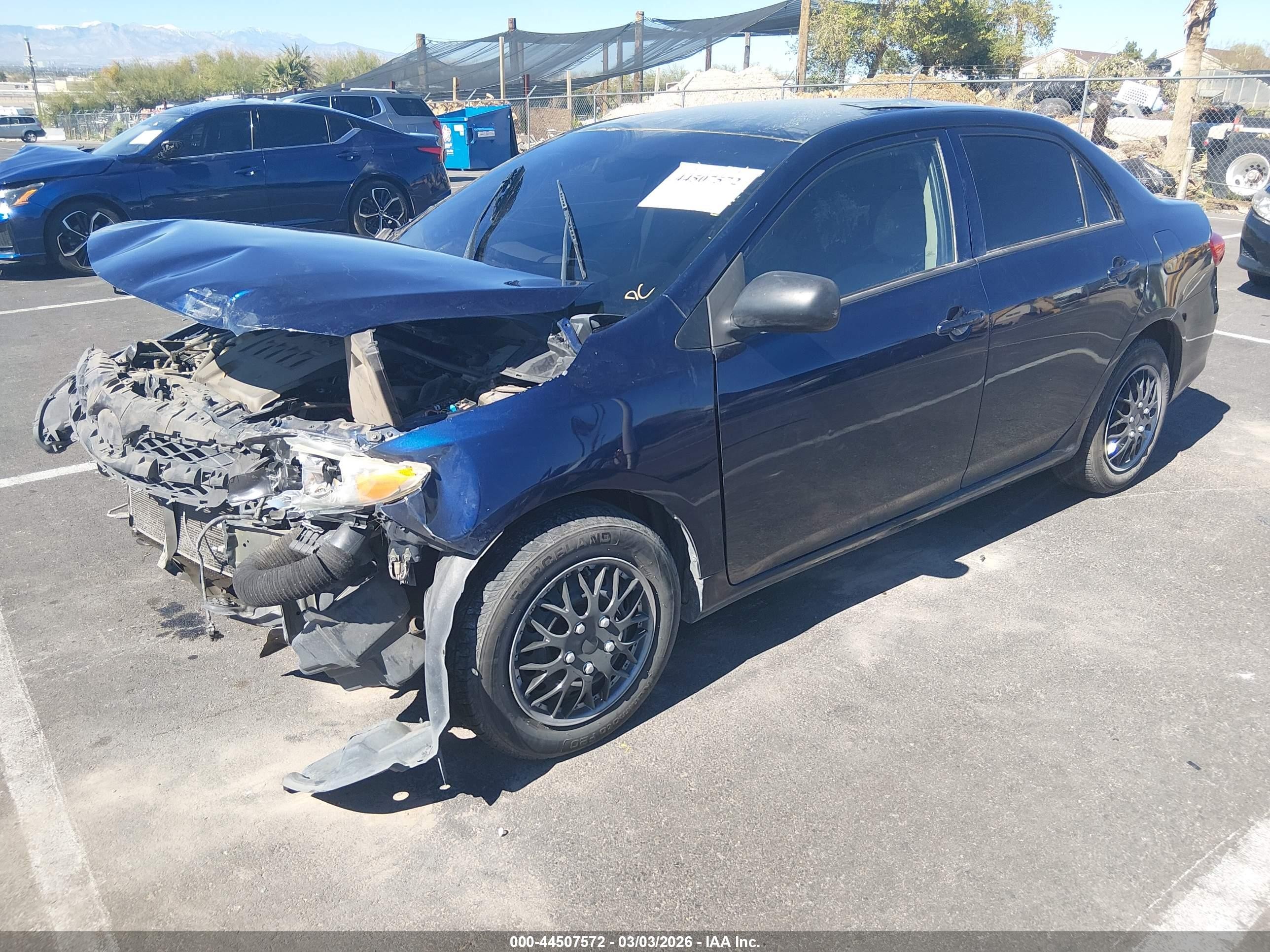 2013 Toyota Corolla L Blue vin: 5YFBU4EE2DP194289
