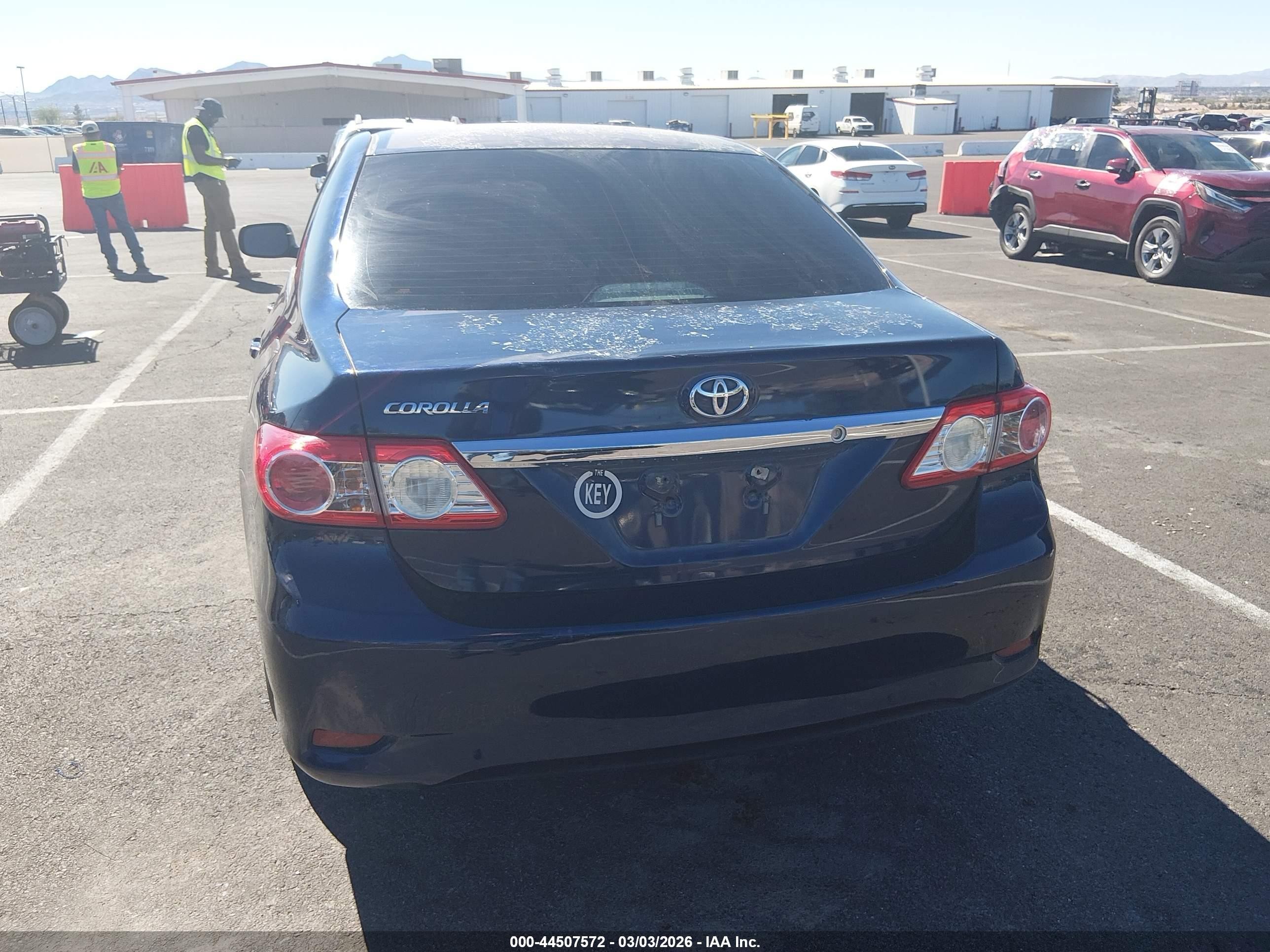 2013 Toyota Corolla L Blue vin: 5YFBU4EE2DP194289