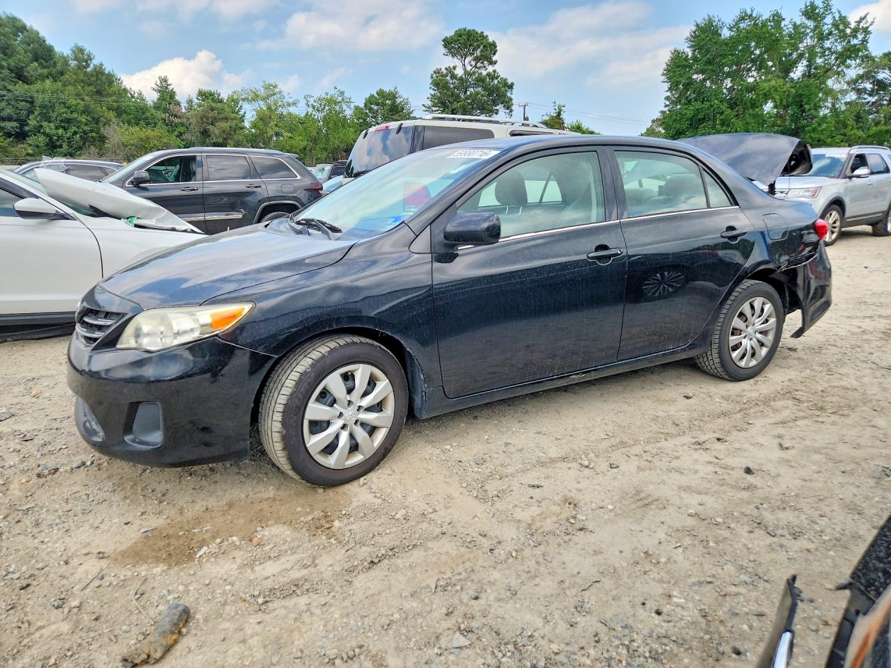 2013 Toyota Corolla Le Black vin: 5YFBU4EE2DP196320