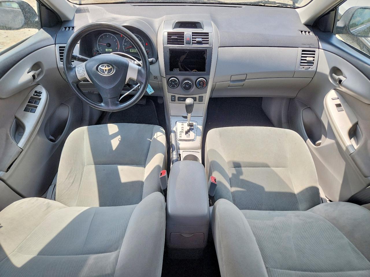 2013 Toyota Corolla Le Black vin: 5YFBU4EE2DP196320